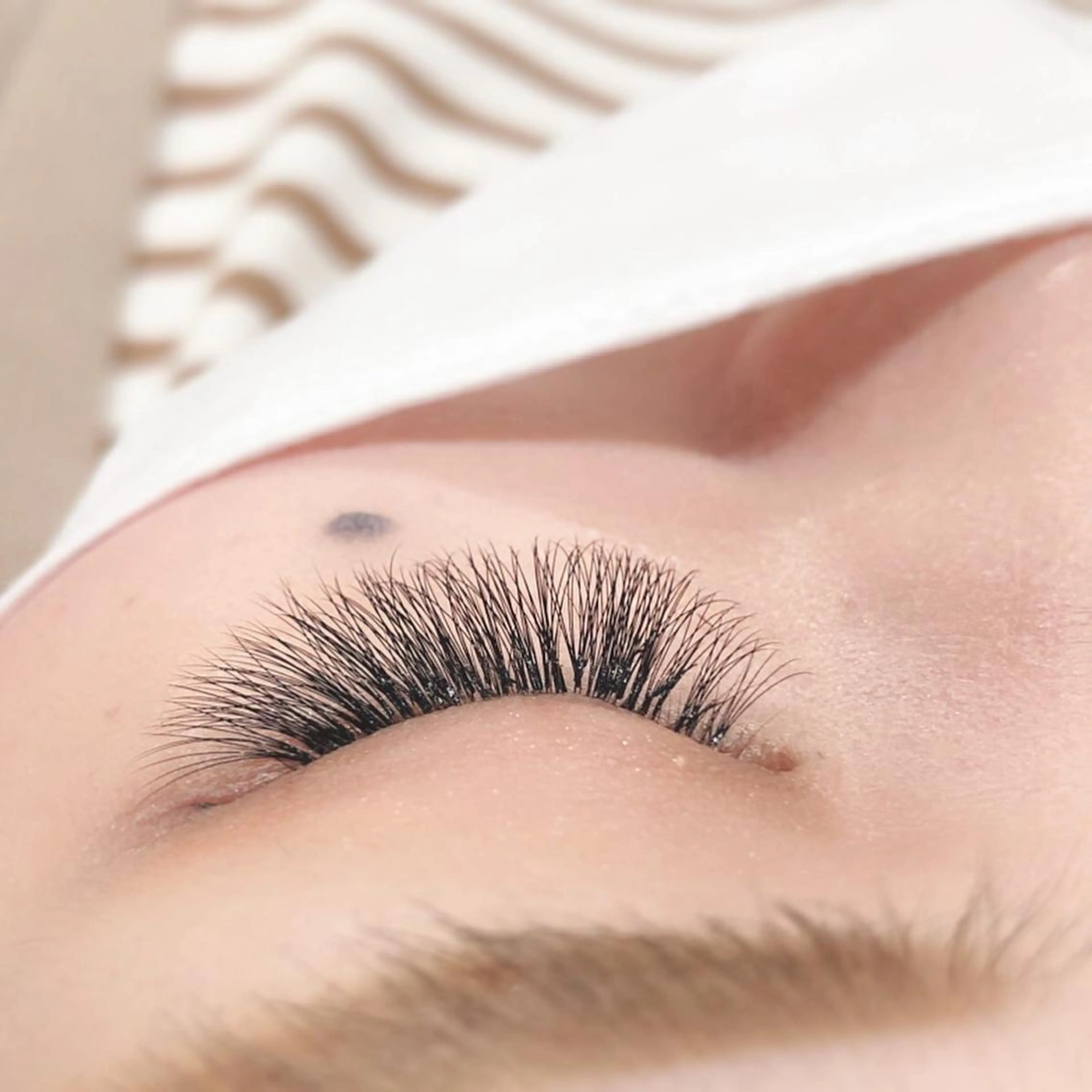 マツエク・マツパ STELLA所属・江里口 はるかのマツエク・マツパデザイン