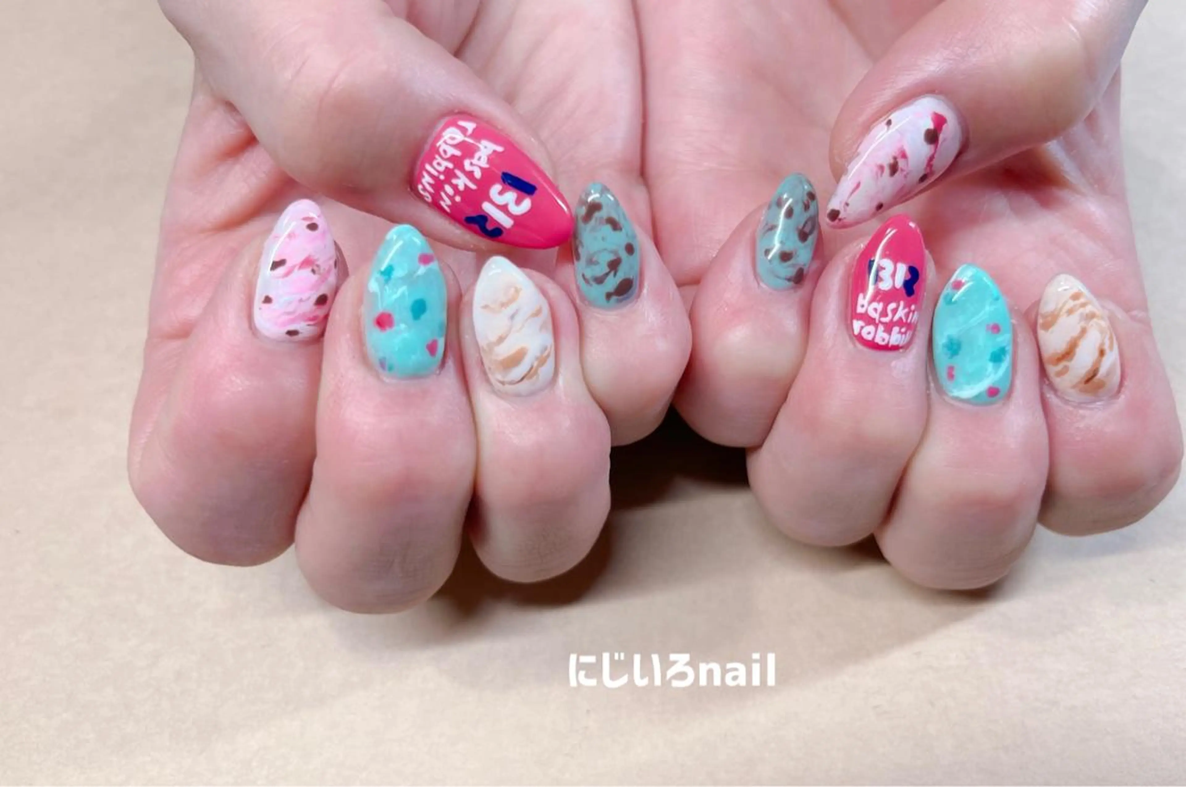ネイル にじいろ nailのネイルデザイン