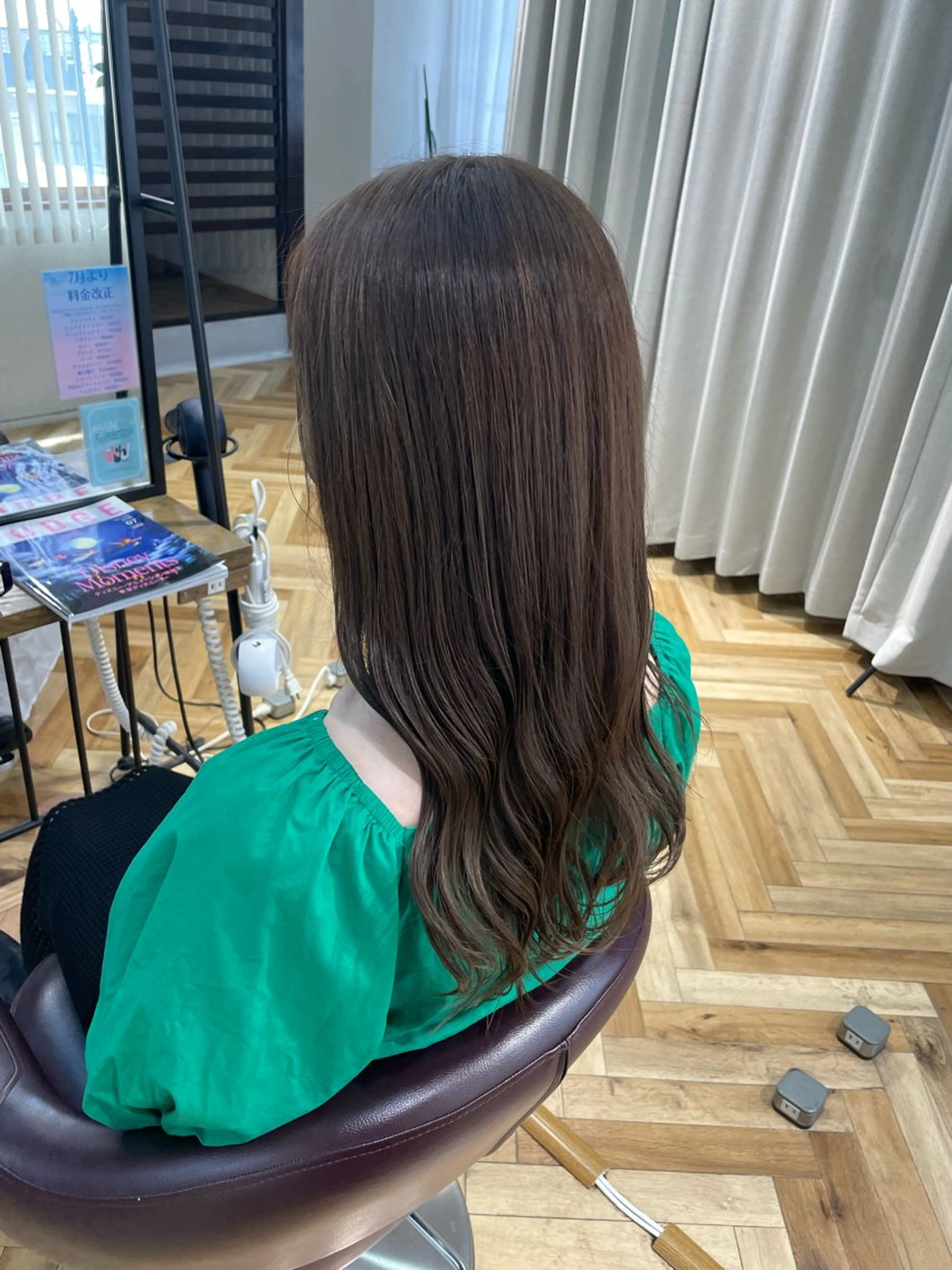 ロング カラー ヘアカラー トリートメント 透明感カラー×ヘア アレンジ🪽しおりのヘアスタイル