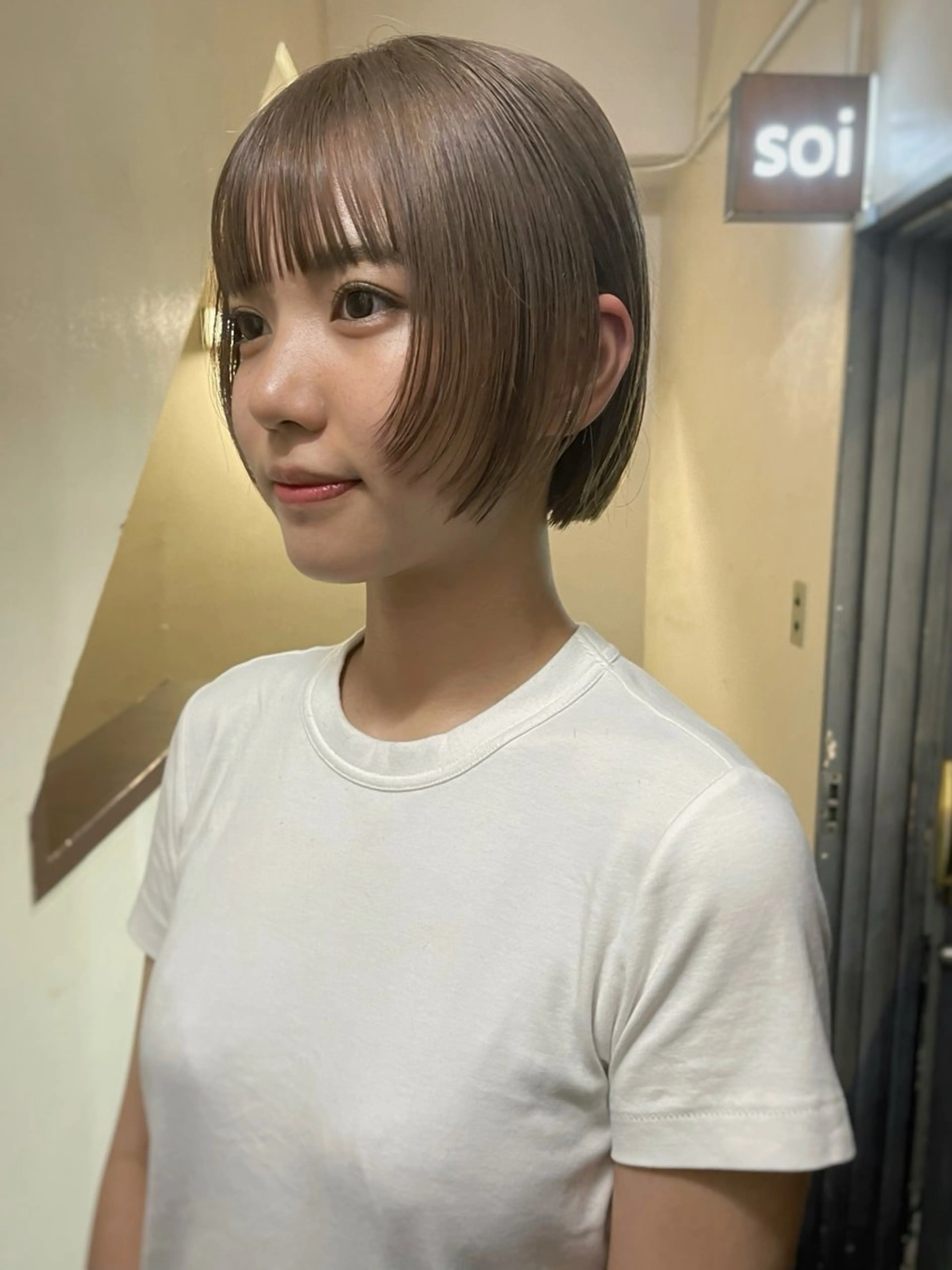 ショート カラー ボブ 顔周りカット レイヤーカット ヘアカラー トリートメント ヘアセット 安部佑哉/ハイトーン /レイヤー/グランジのヘアスタイル