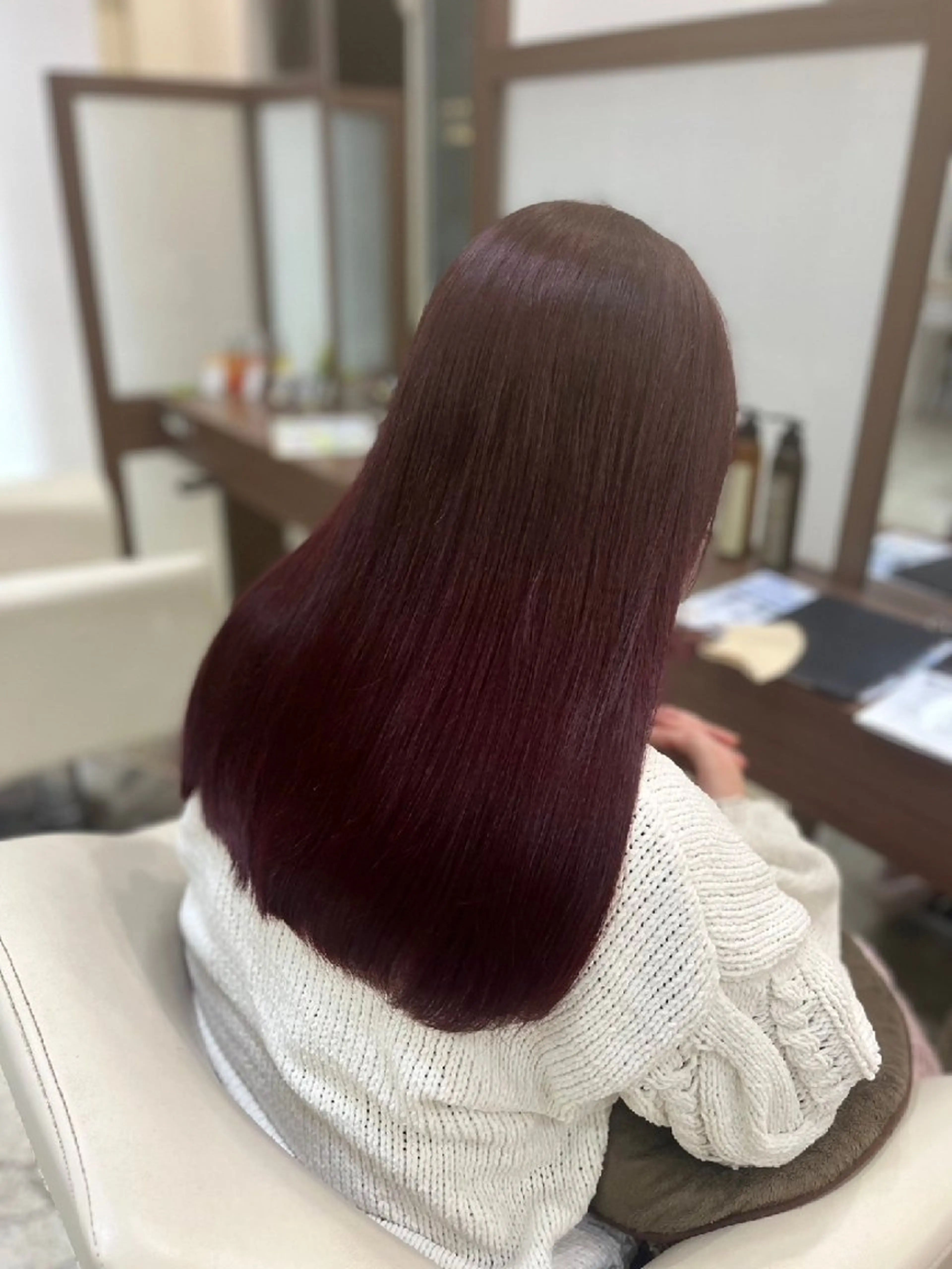 ロング カラー 丁寧なカットが評判！ 生駒富雄☆丸上のヘアスタイル