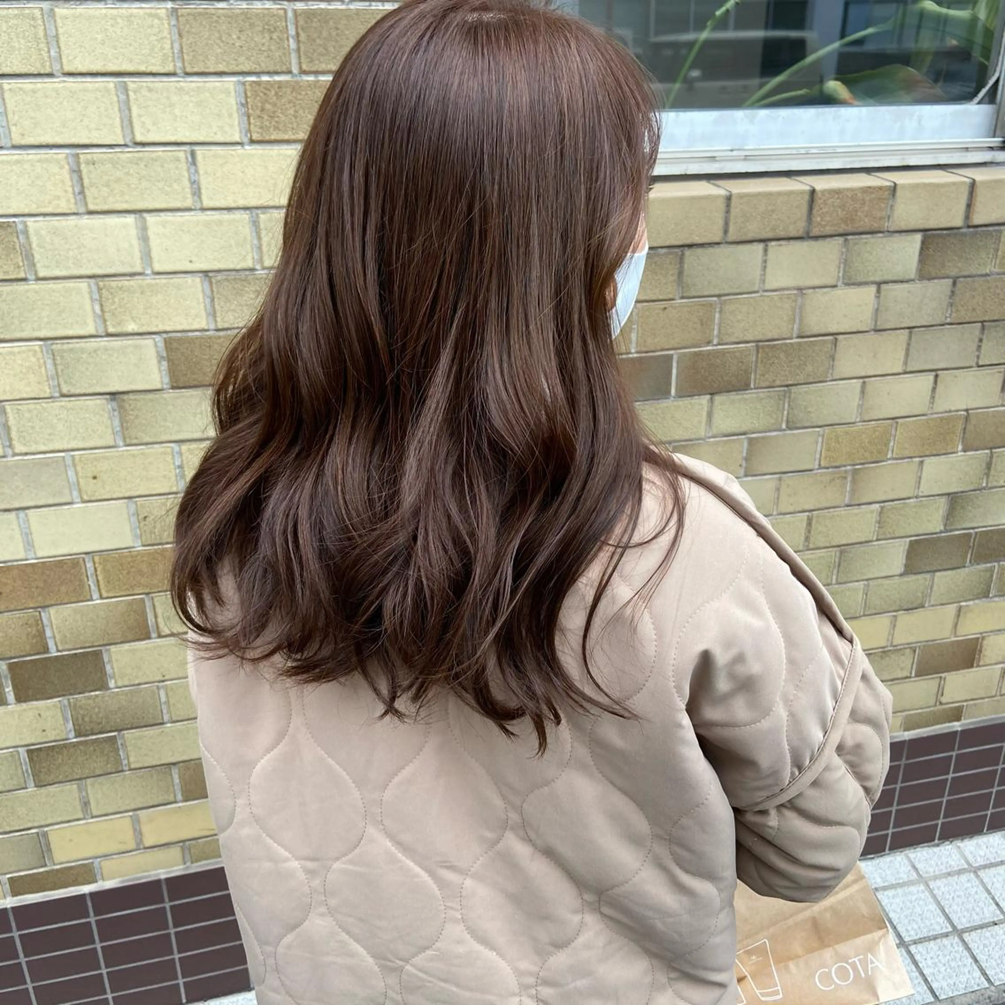 セミロング トリートメント 小玉 杏華のヘアスタイル