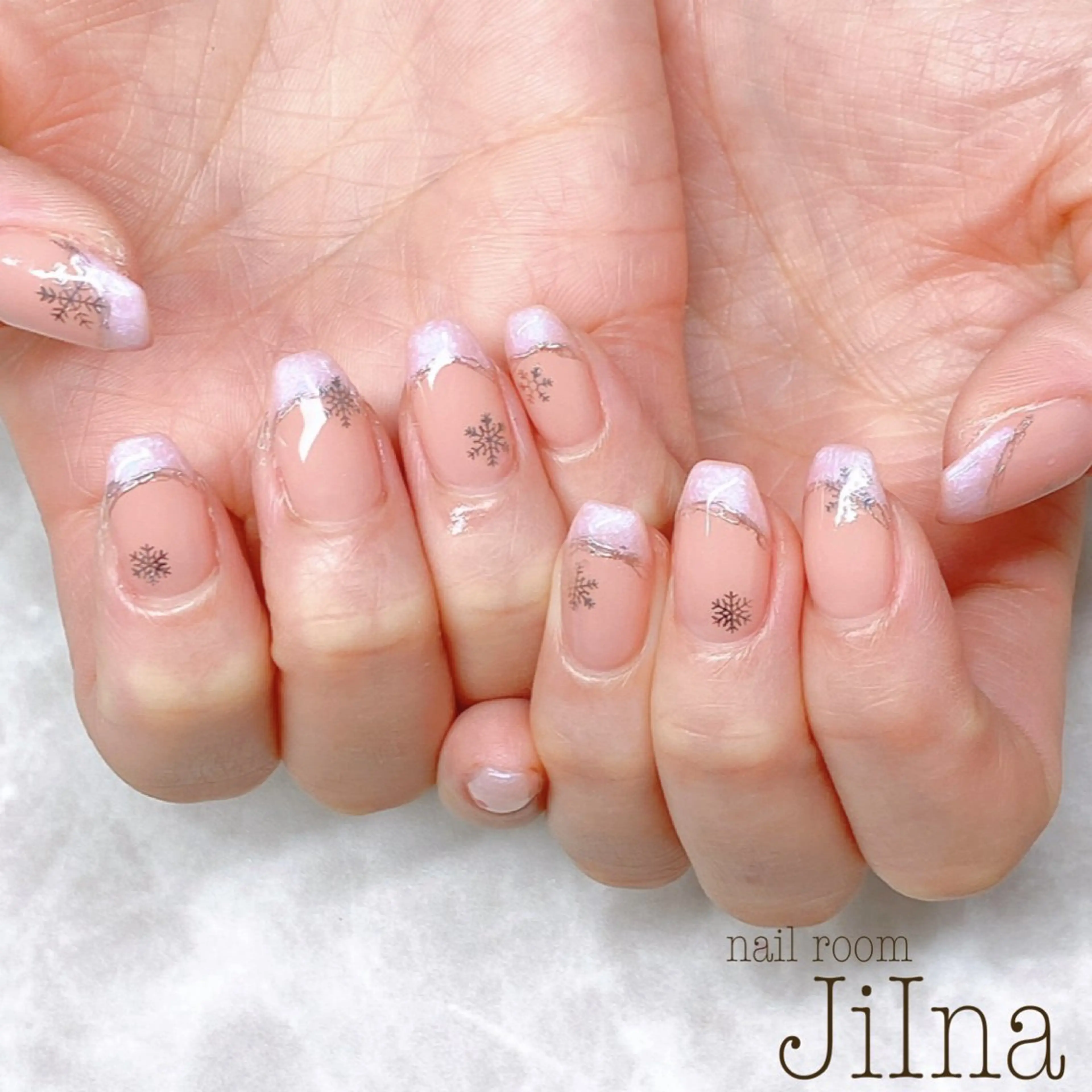 ネイル 持ち込み JiIna nailのネイルデザイン