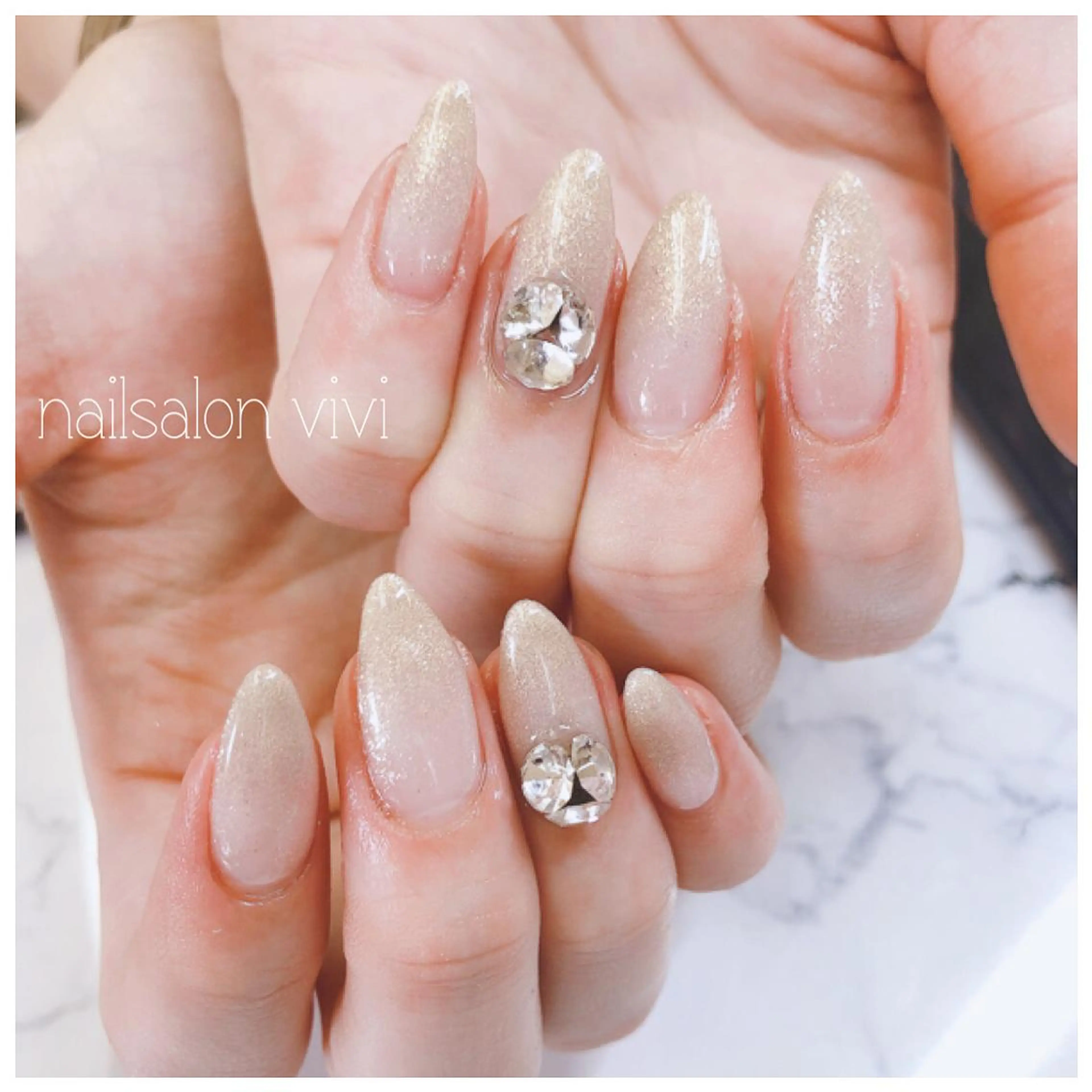 ネイル ＶＩＶＩ nailsalonのネイルデザイン