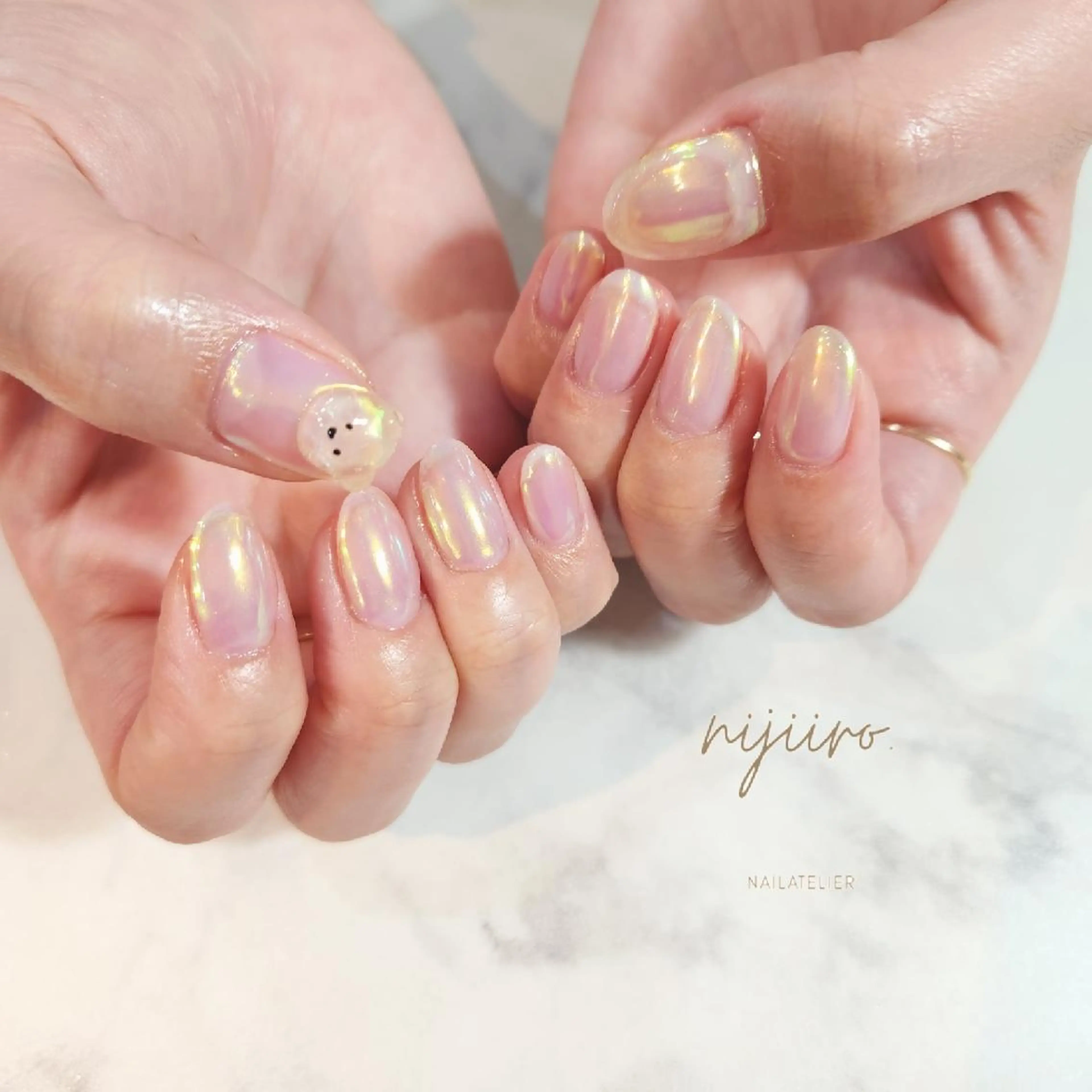 ネイル ハンドネイル nailatelier nijiiro.所属・nijiiro🌈 サトウのネイルデザイン