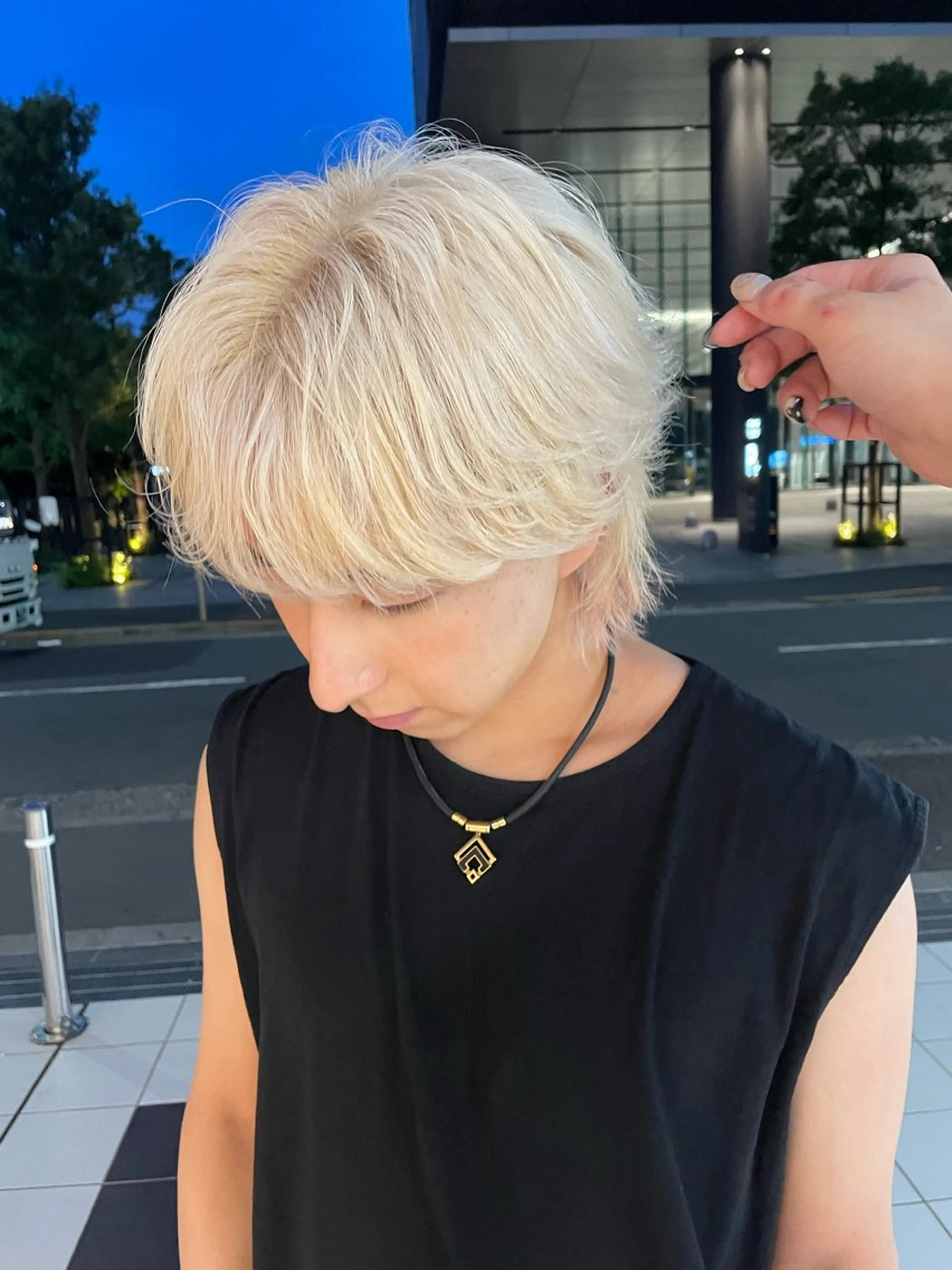 カラー メンズ ベージュ/透明感/ 桃子🎀のヘアスタイル