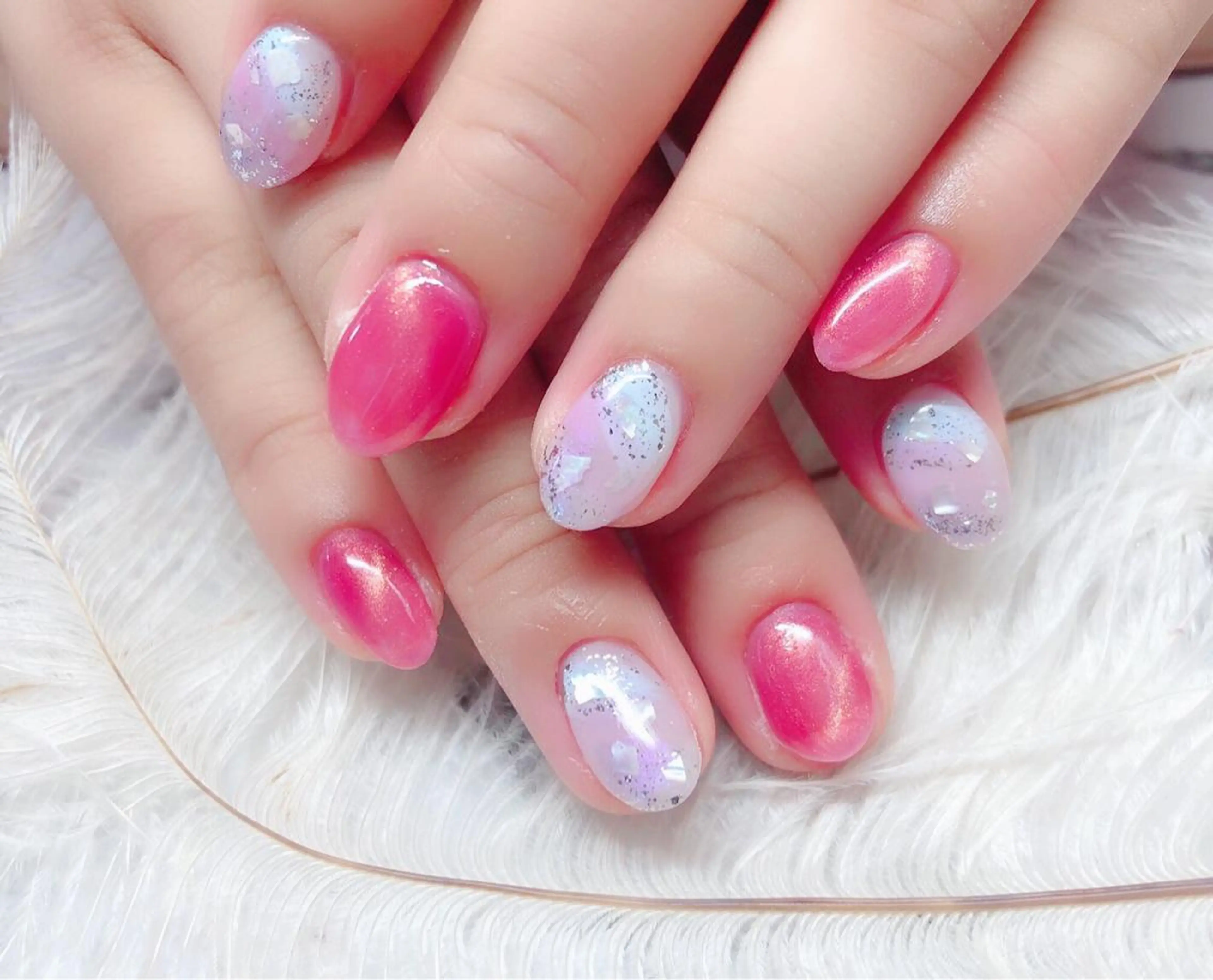 ネイル マジックミラー所属・マジック ミラーのネイルデザイン