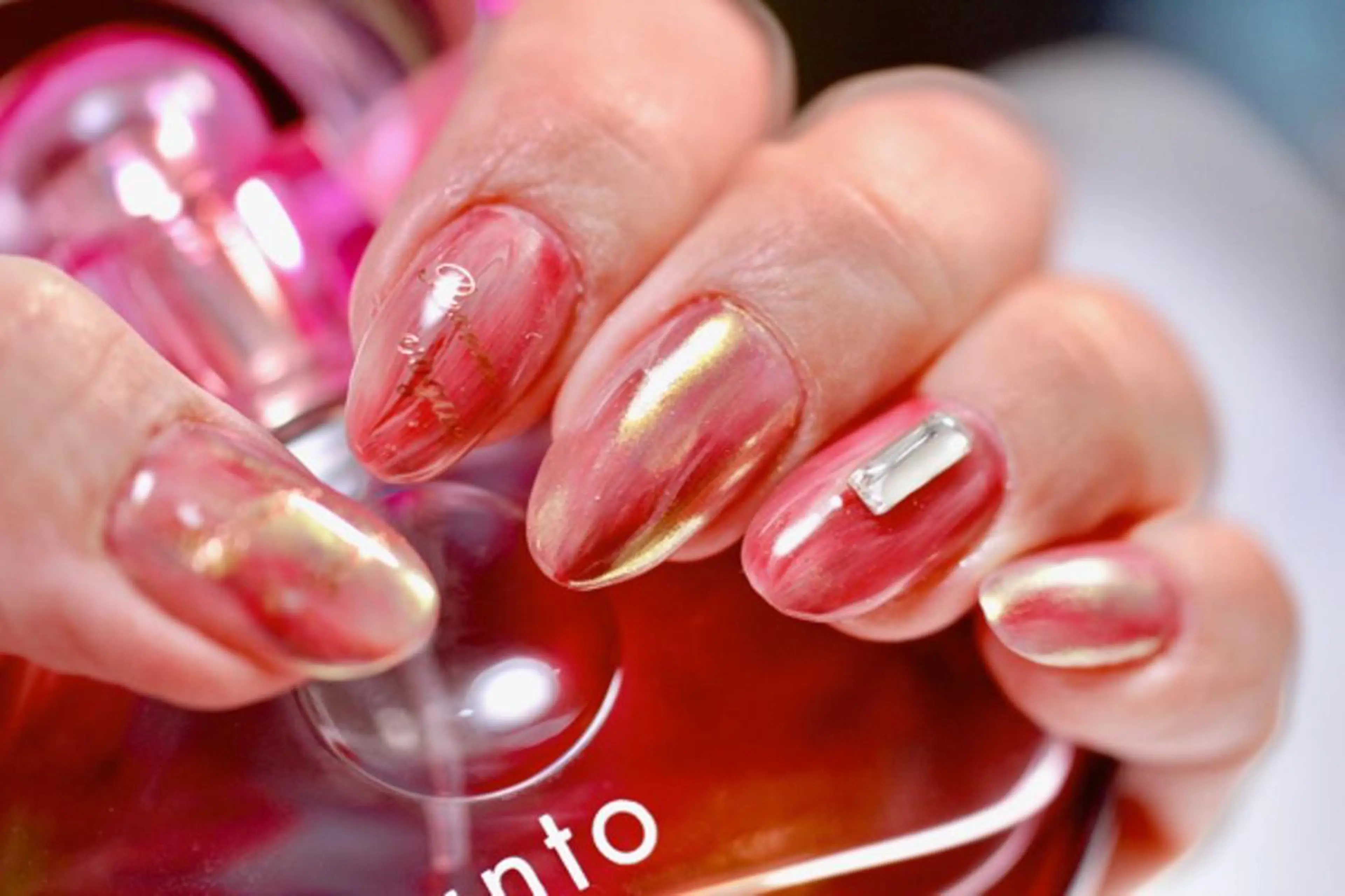 ネイル ジェルネイル 大理石ネイル(マーブル) ミラーネイル ニュアンスネイル ママリンド　志村坂上店所属・しみ えんのネイルデザイン