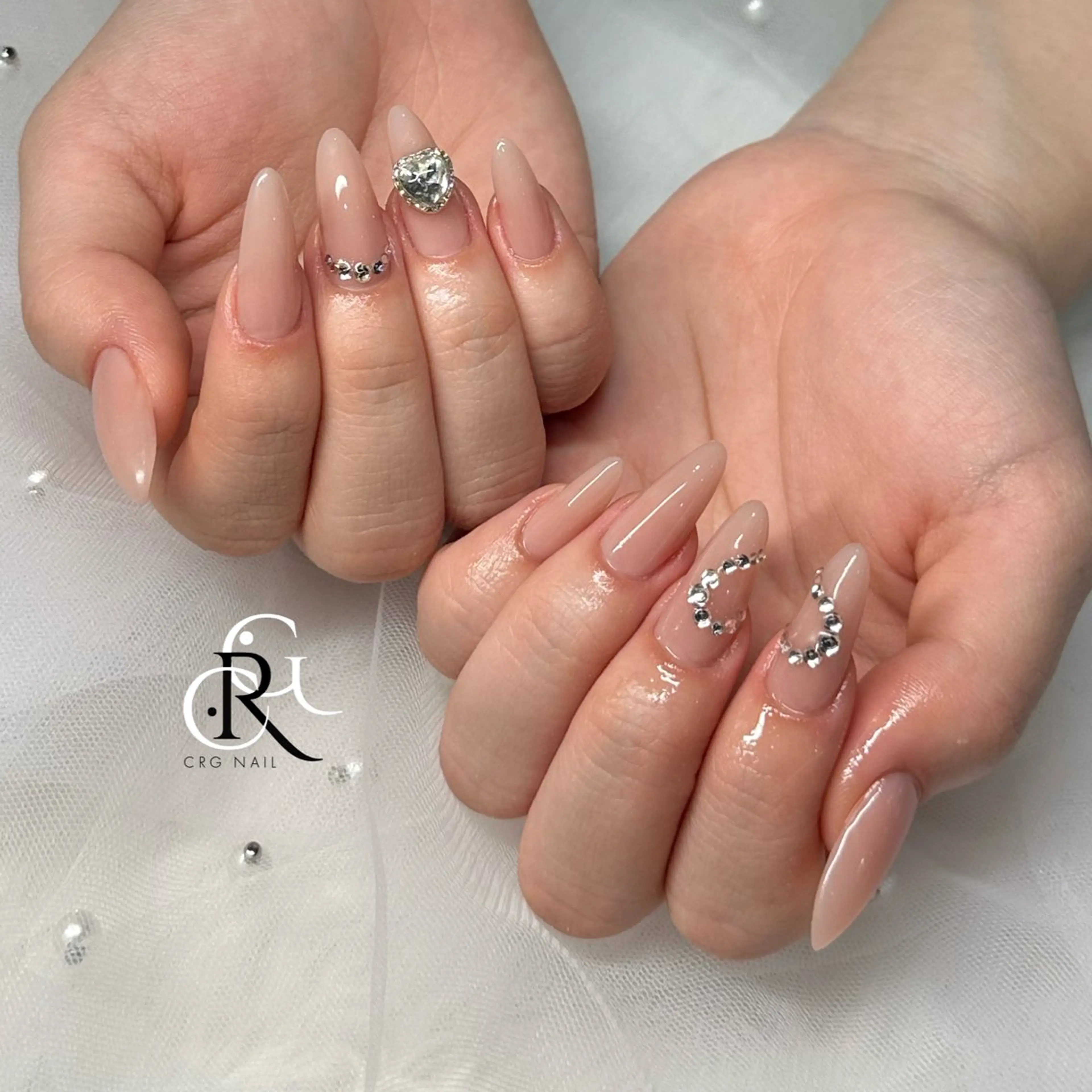 ネイル 持ち込み スカルプネイル ショートネイル ハンドネイル 美フォルム✨ CRG　RURIのネイルデザイン