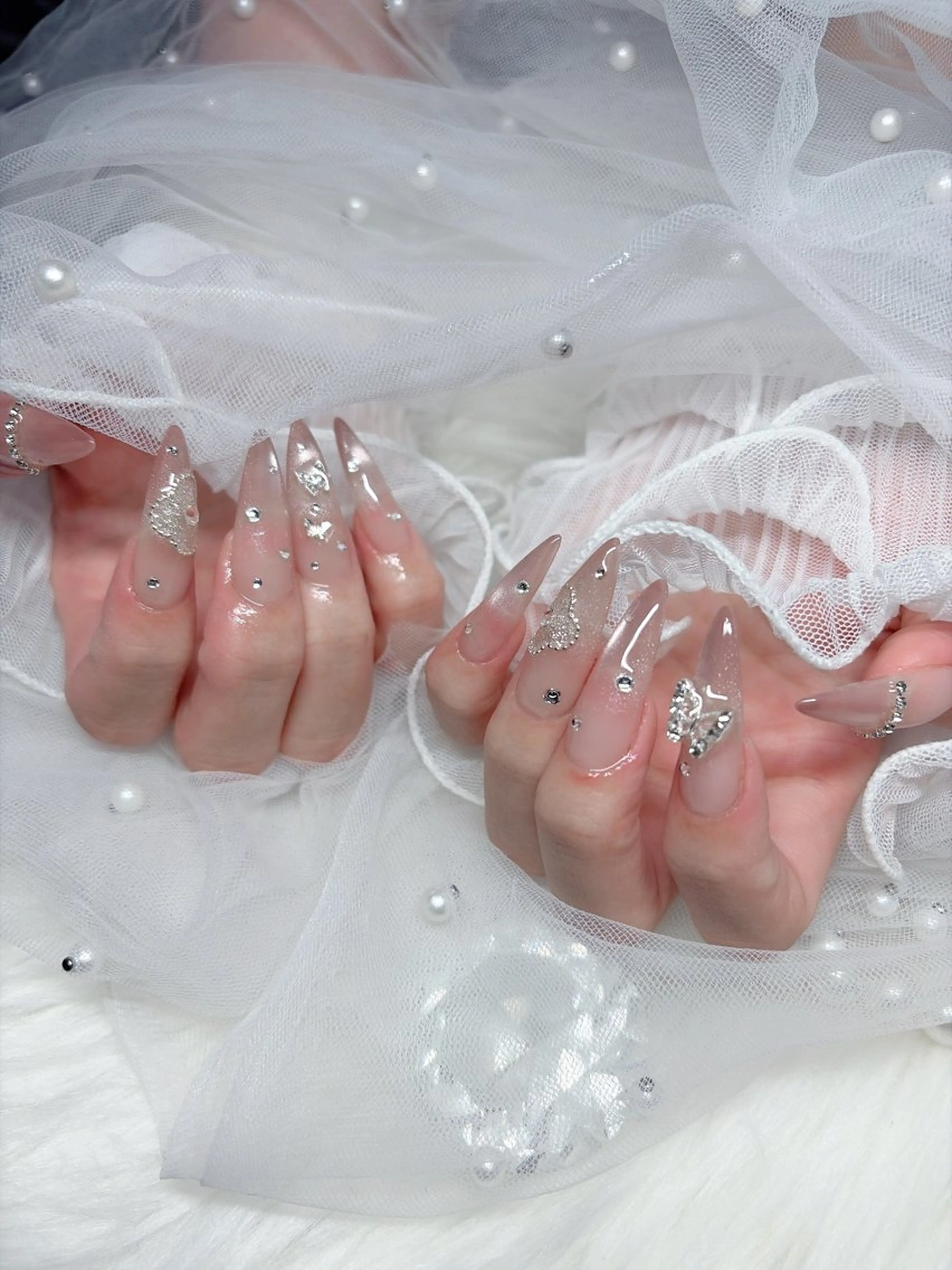 ネイル ハンドネイル Yudia tamakiのネイルデザイン