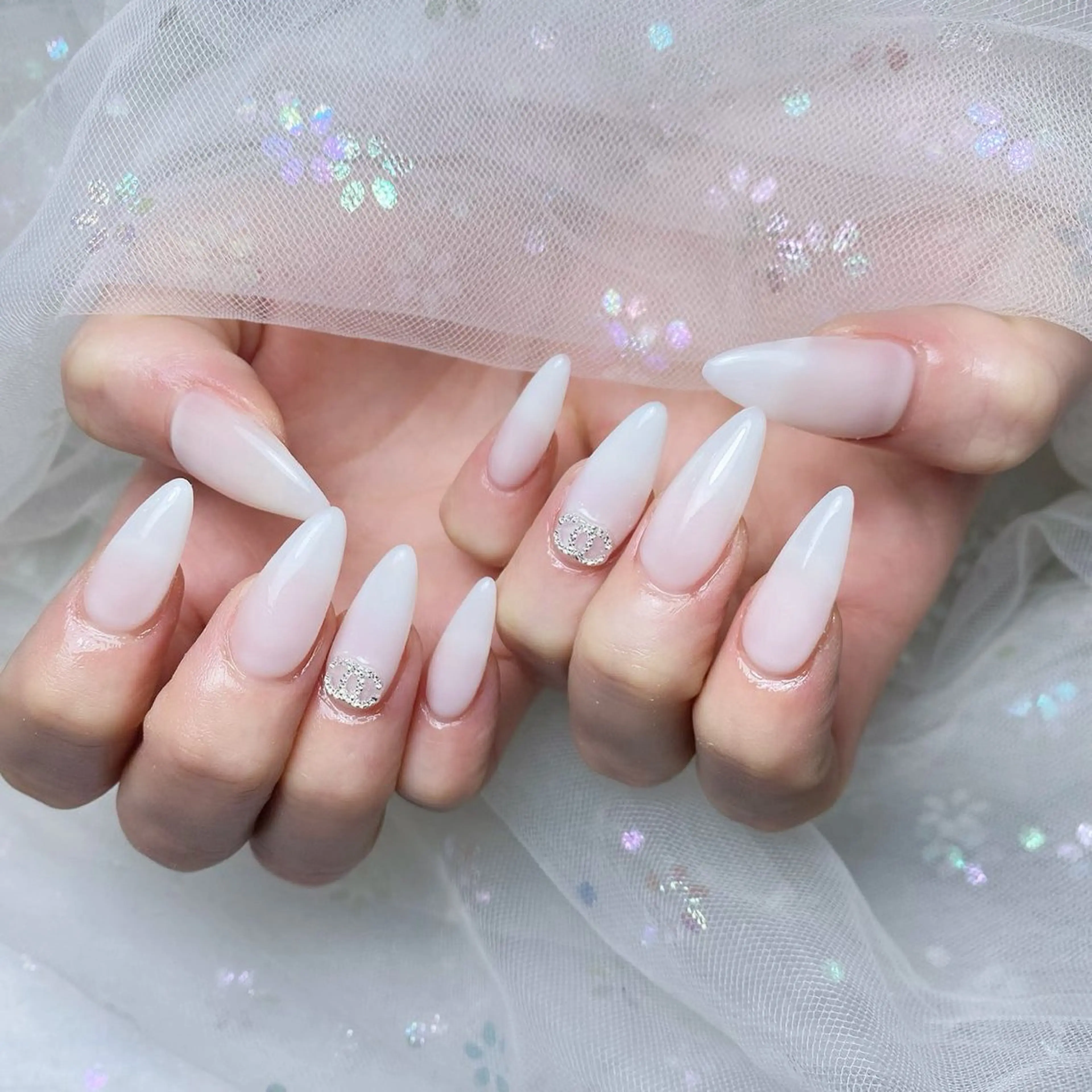 【モデル限定】🩵🩵チップ長さ出し＋持ち込みデザイン(デザイン、大きいパーツ2本まで) ￥6480の写真