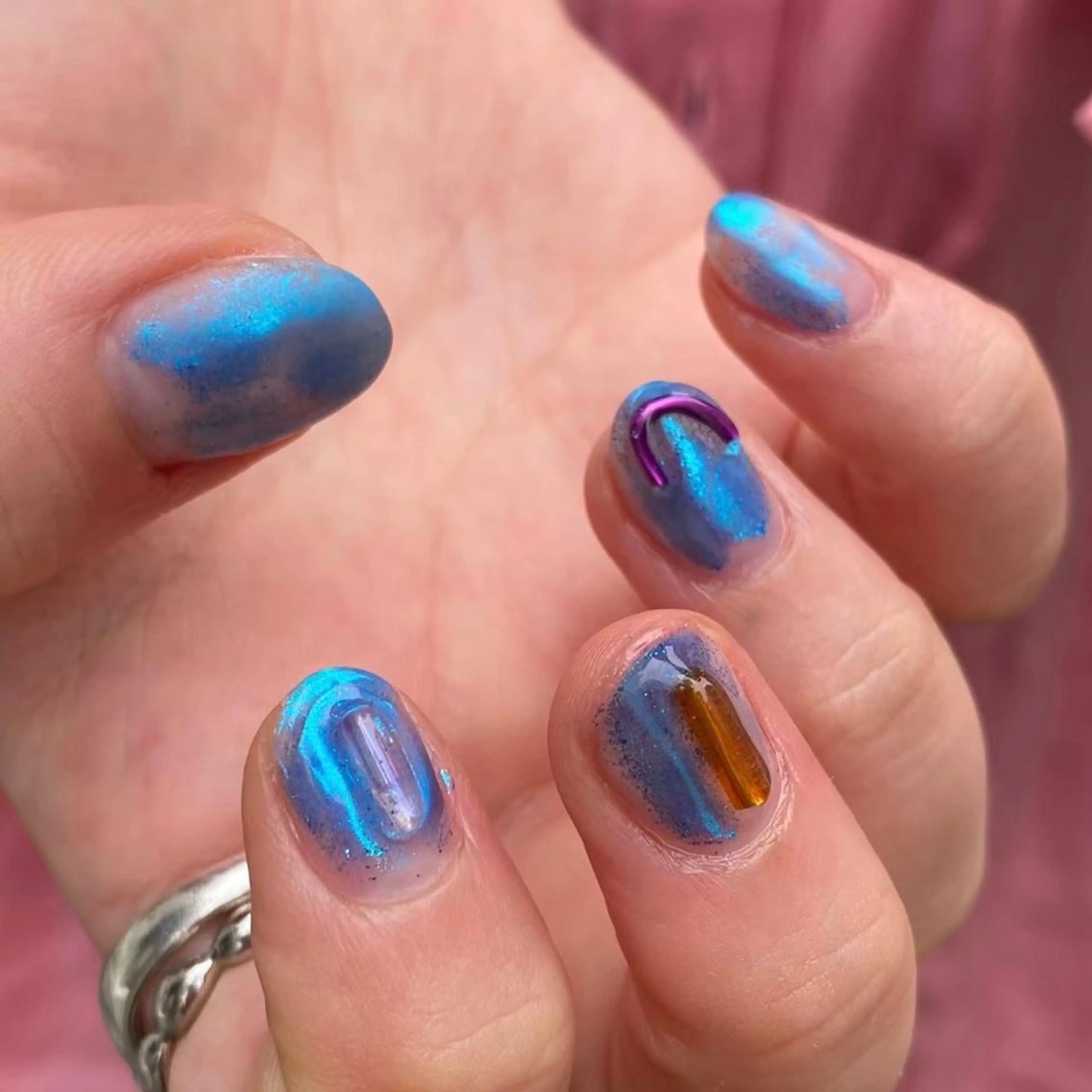 ネイル ☆ -ˋˏ ⋆Oli nailෆ ̖́-のネイルデザイン