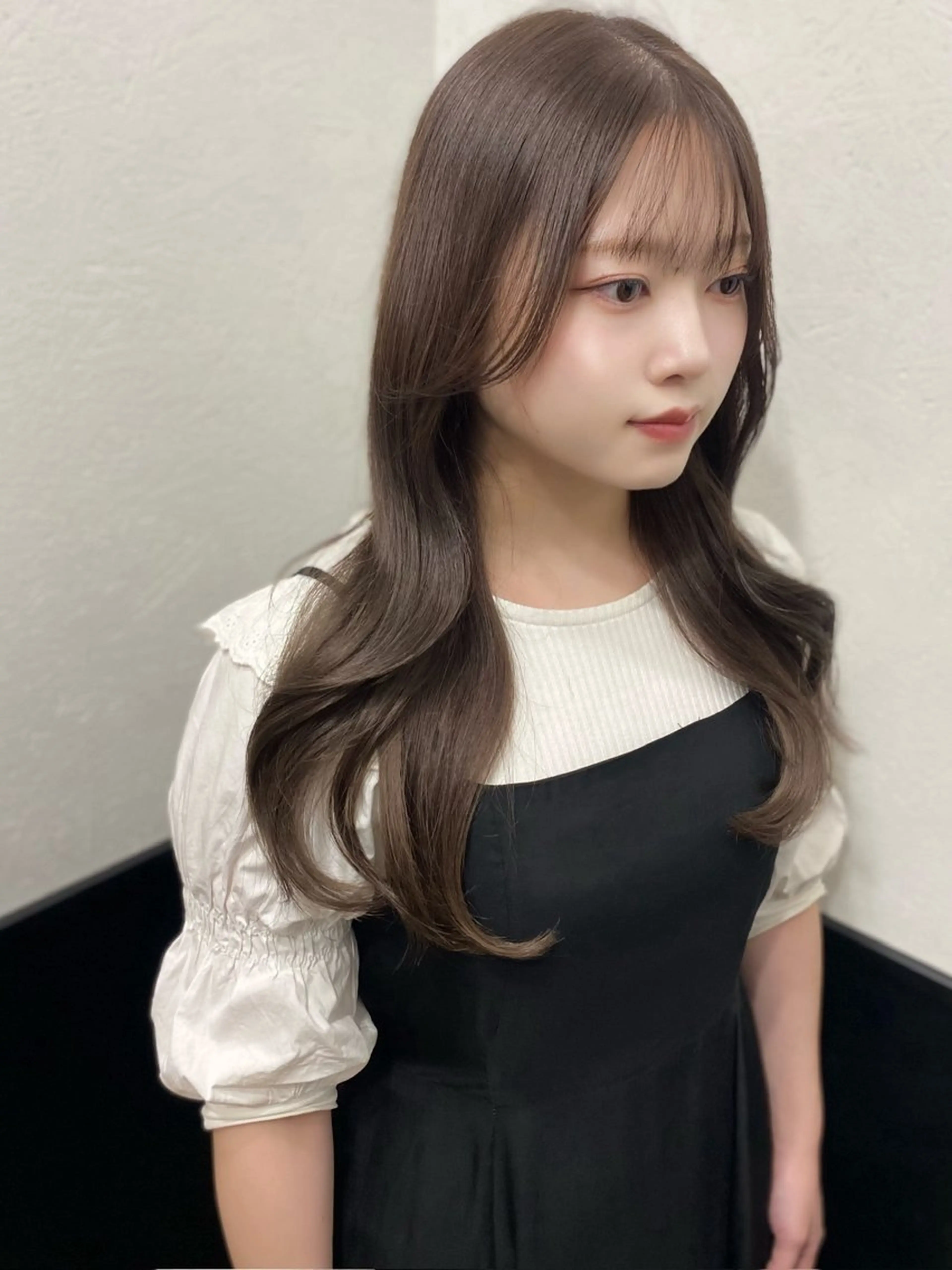 ロング カラー 渋谷🖤 艶髪🖤透明感カラーのヘアスタイル