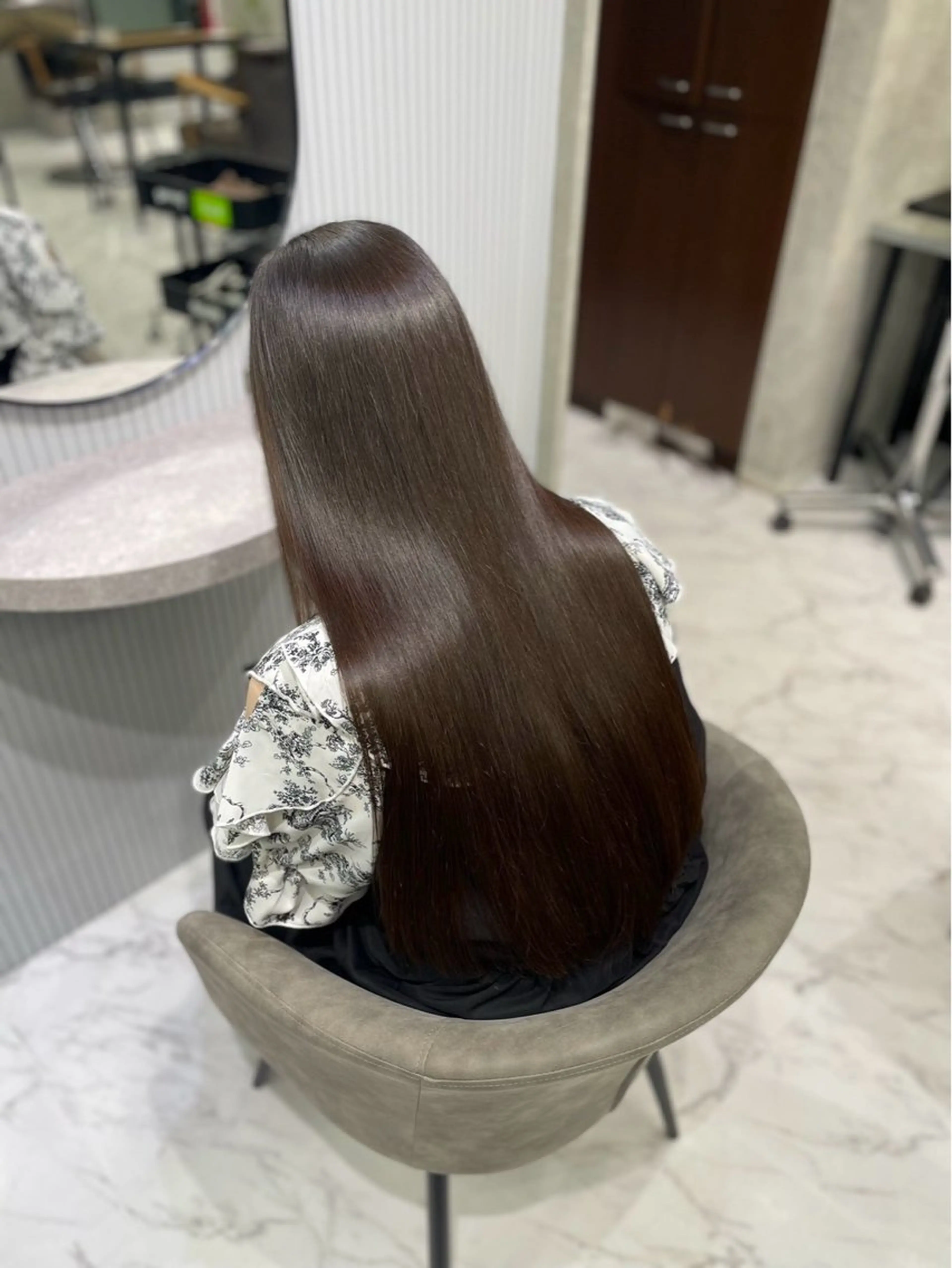 ロング 縮毛矯正 トリートメント RAF TOKYO 2nd 今泉店所属・RAF KAEDEのヘアスタイル