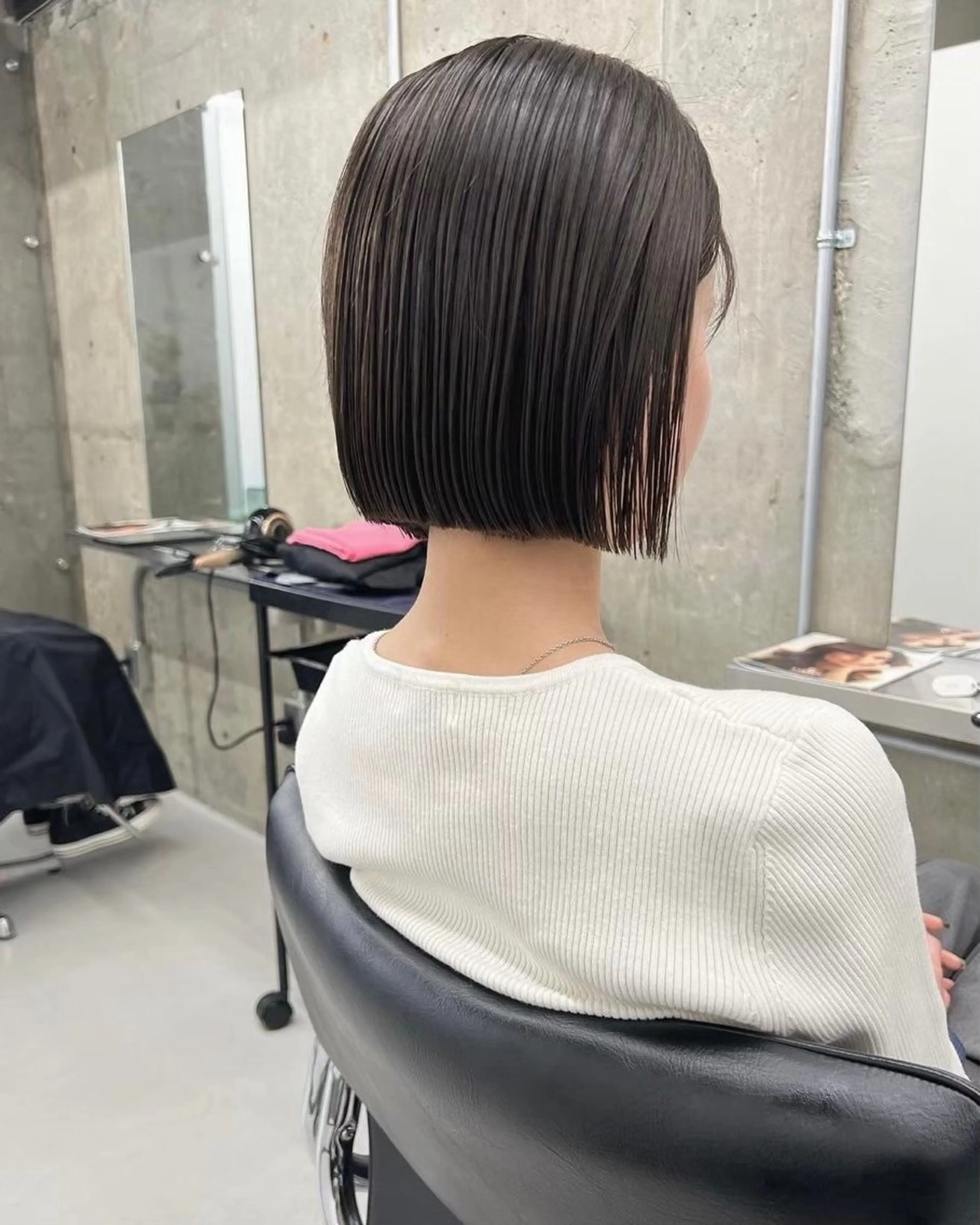 ショート 花井輝 ボブ/ハイトーンのヘアスタイル