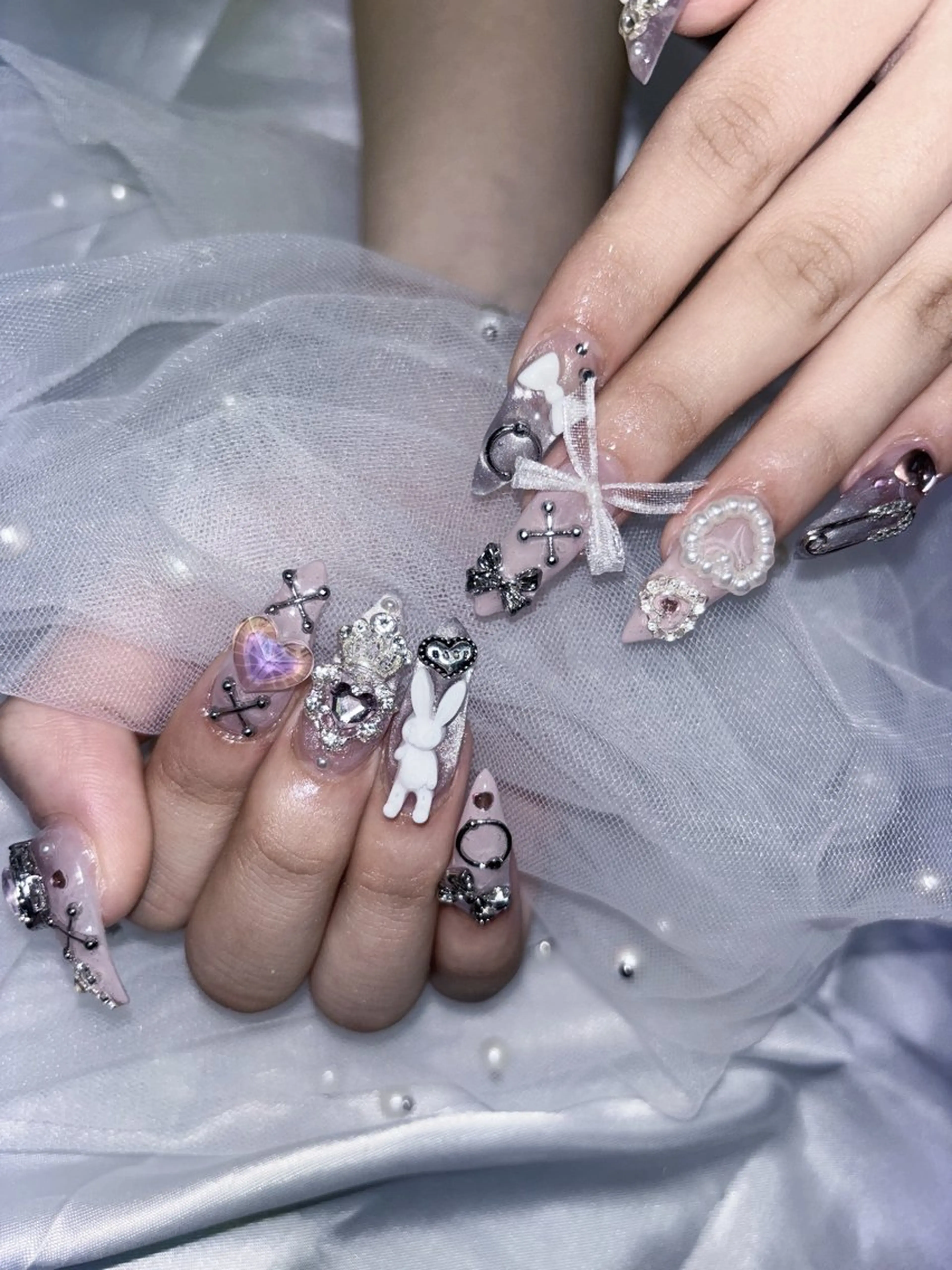 成人式🌈ミニモ限定‼️ 《スカルプ ロング込》アートパーツ付け放題✊🏻の写真