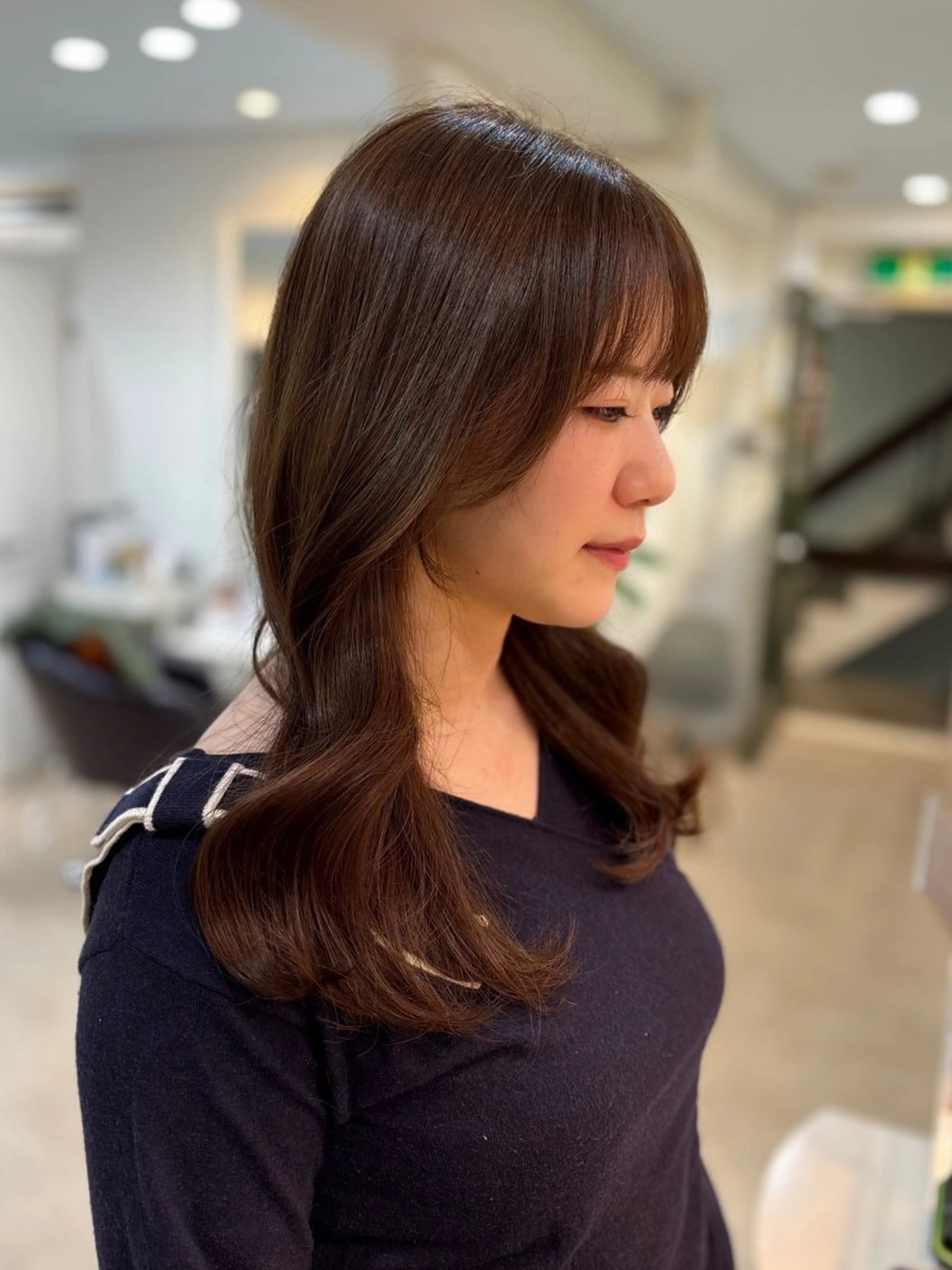 セミロング カラー カット ヘアカラー 韓国風⭐️くびれヘア 🍀高津かえでのヘアスタイル