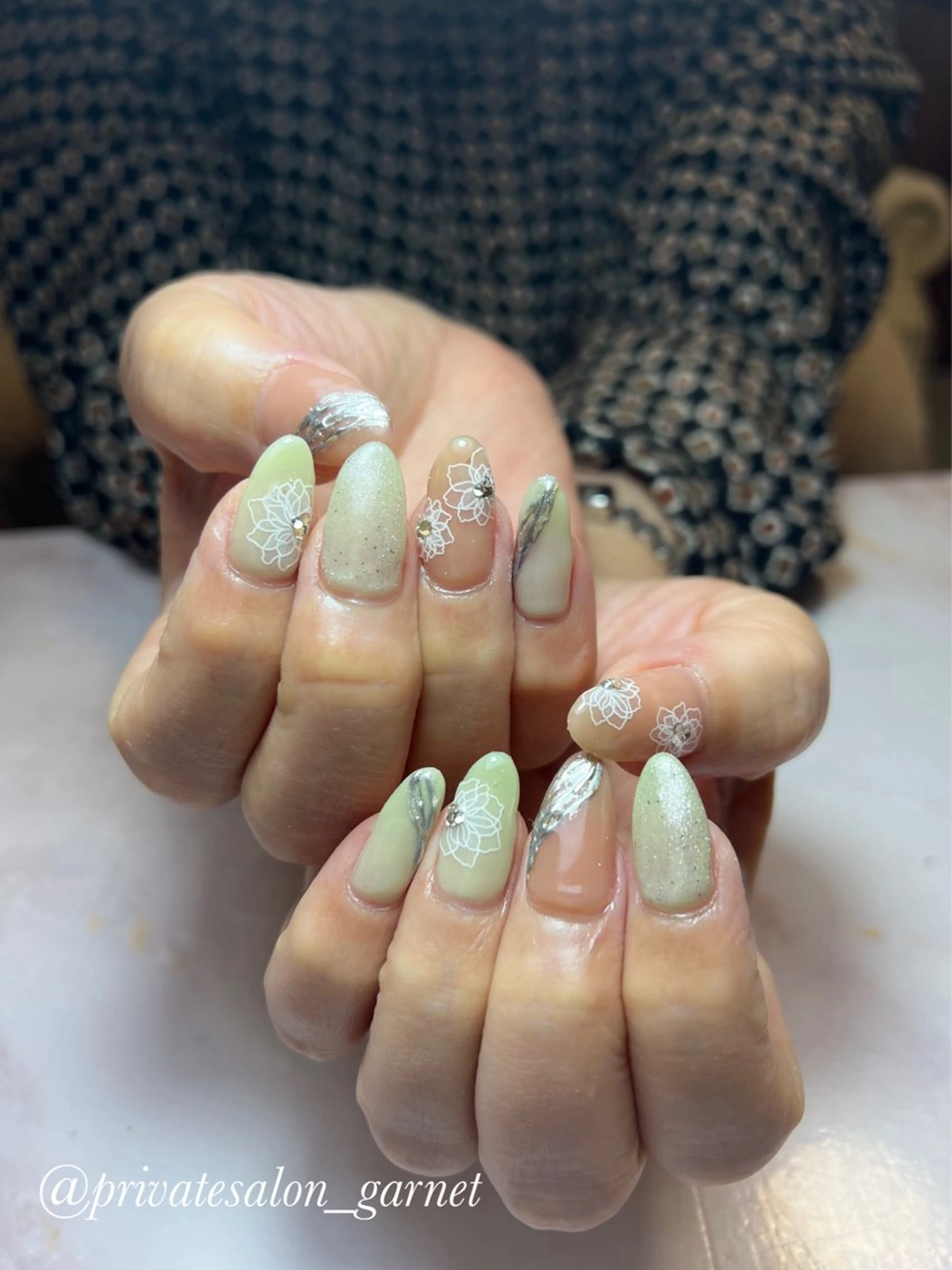 ネイル Garnet nailのネイルデザイン