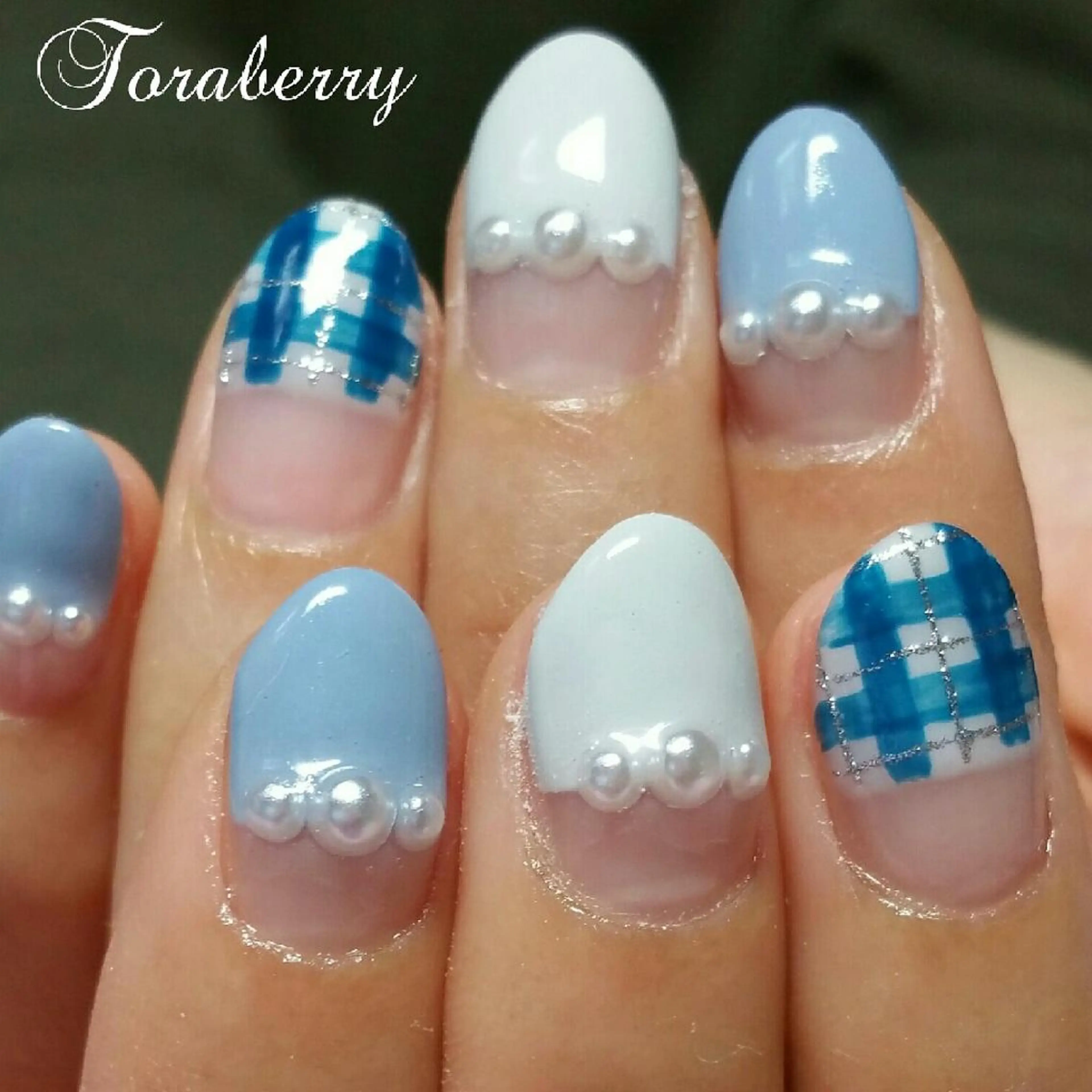 ネイル ハンドネイル ネイリスト なつみのネイルデザイン