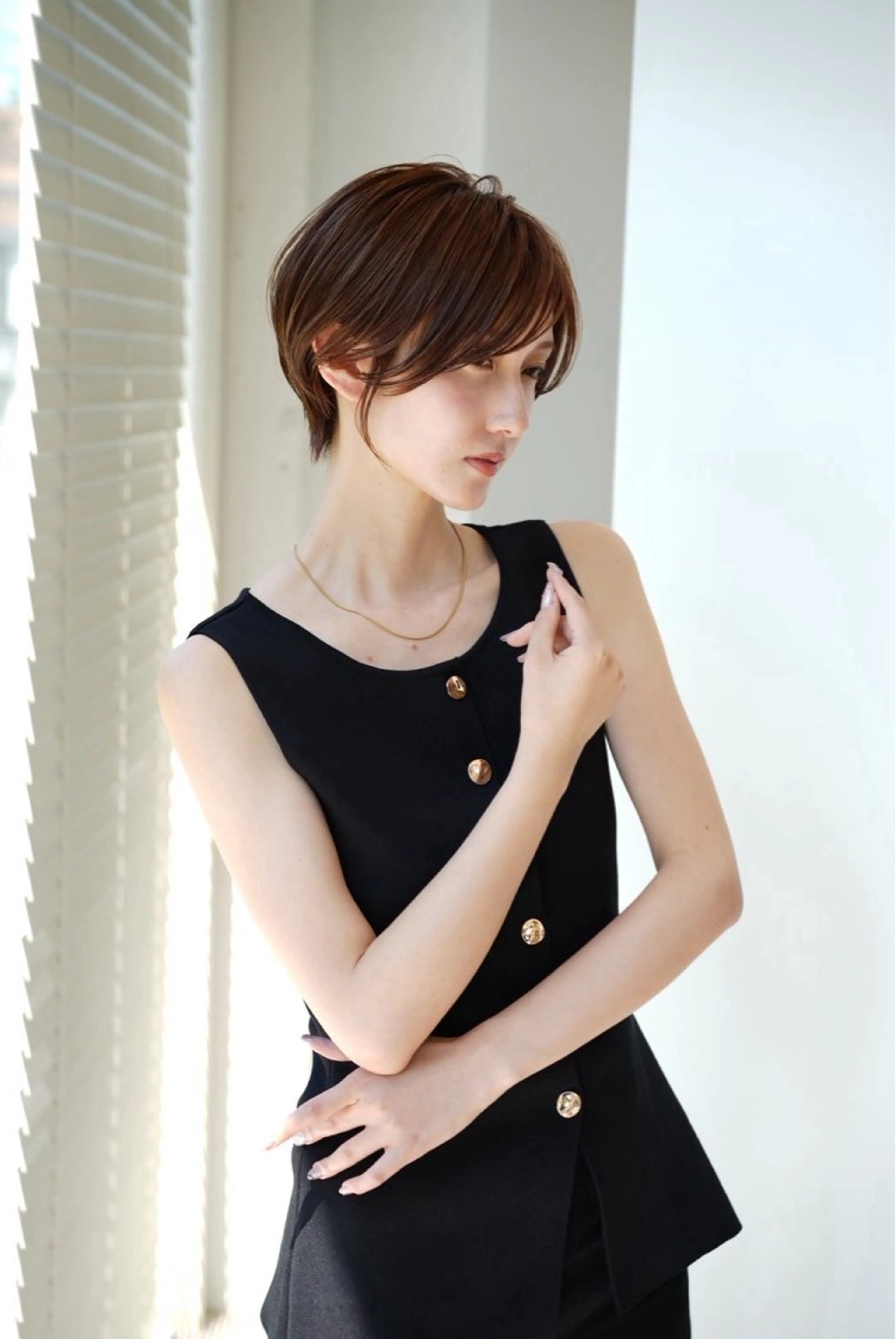 ショート カラー 八幡 空乃のヘアスタイル