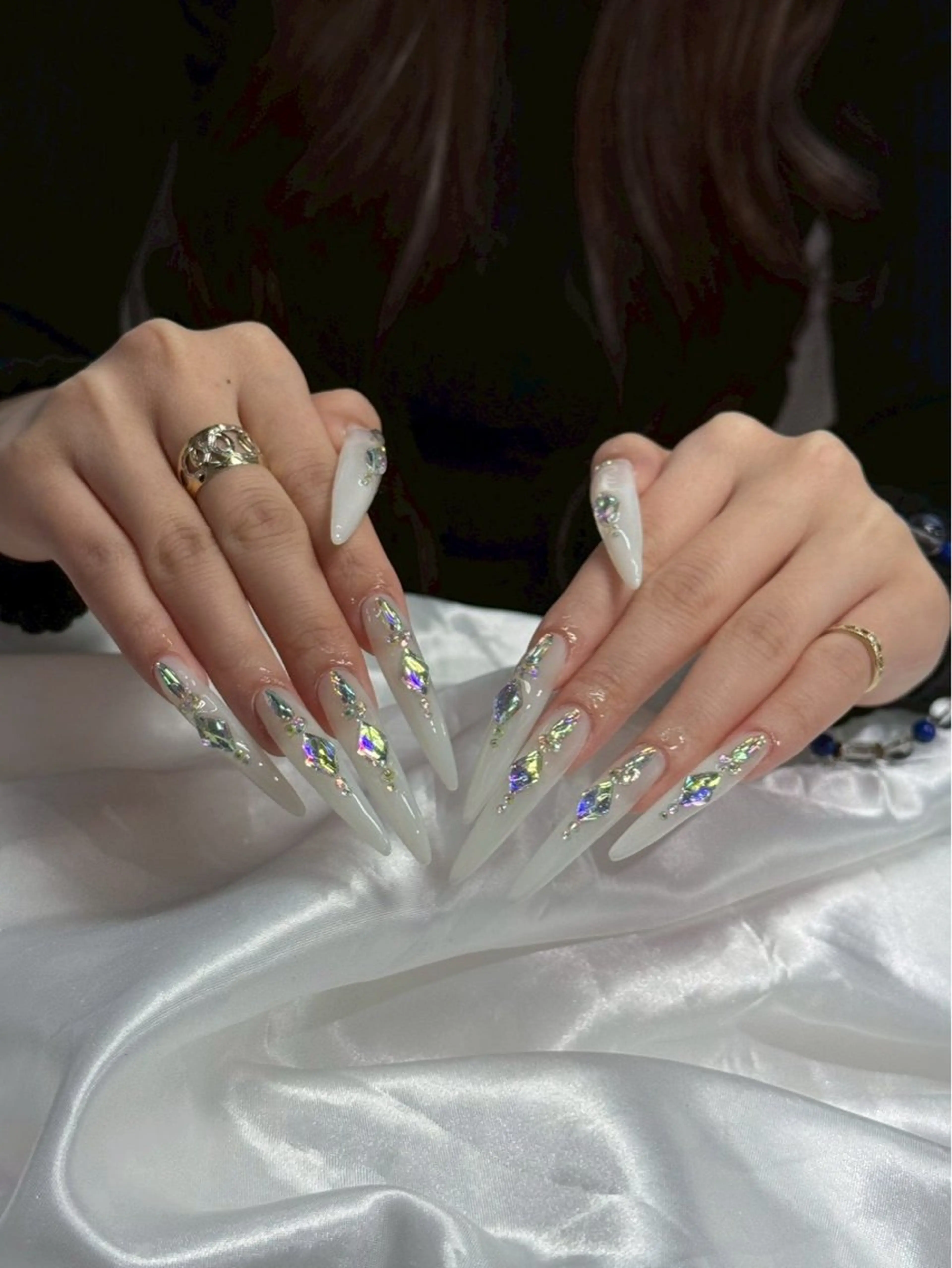 ネイル ロングネイル スーパーロングネイル ハンドネイル WOLTOKYO渋谷 yunaのネイルデザイン