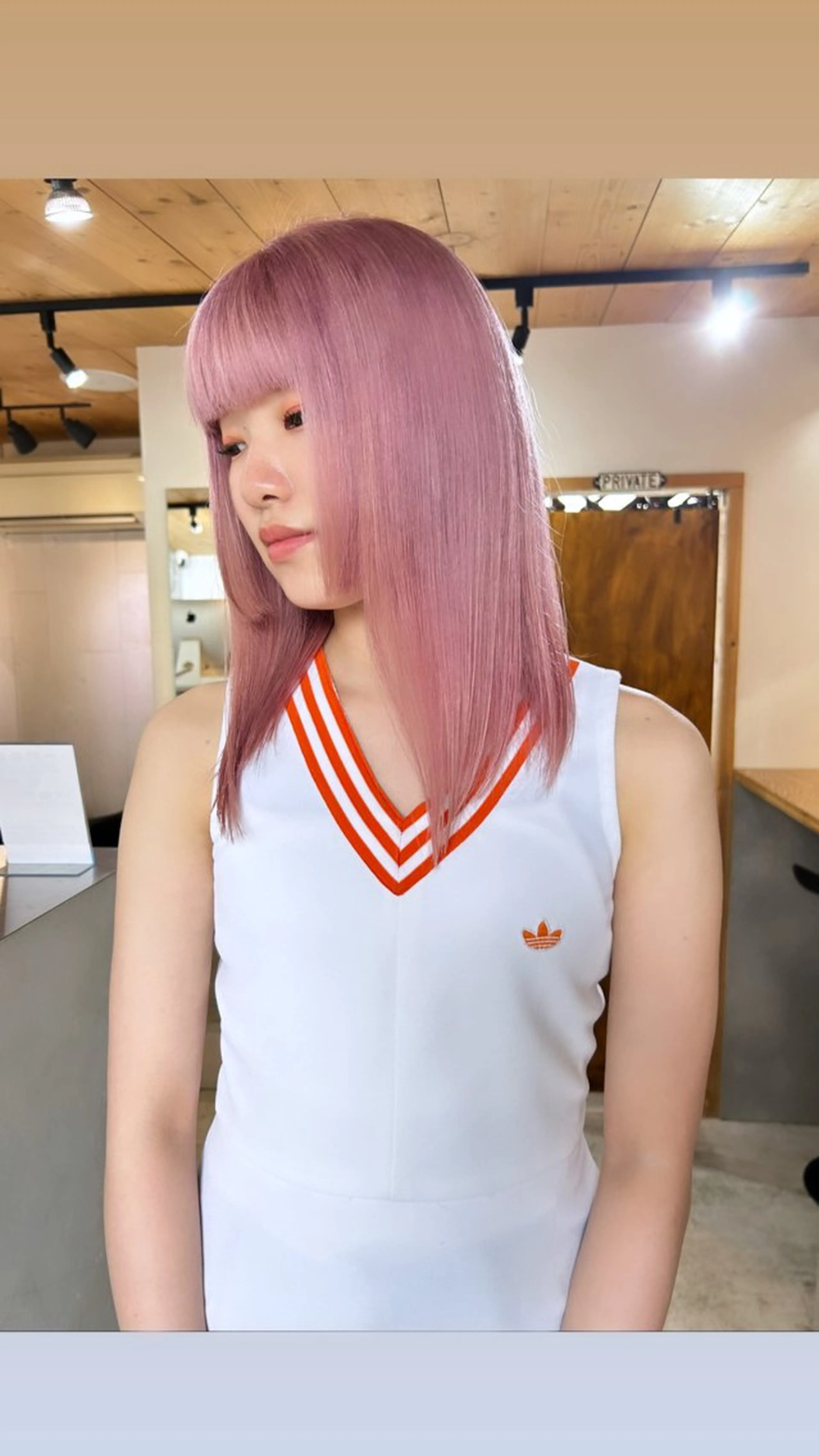 ミディアム カラー ピンクカラー カット ヘアカラー トリートメント 🧸艶々韓国ヘア 🧁mizunaのヘアスタイル