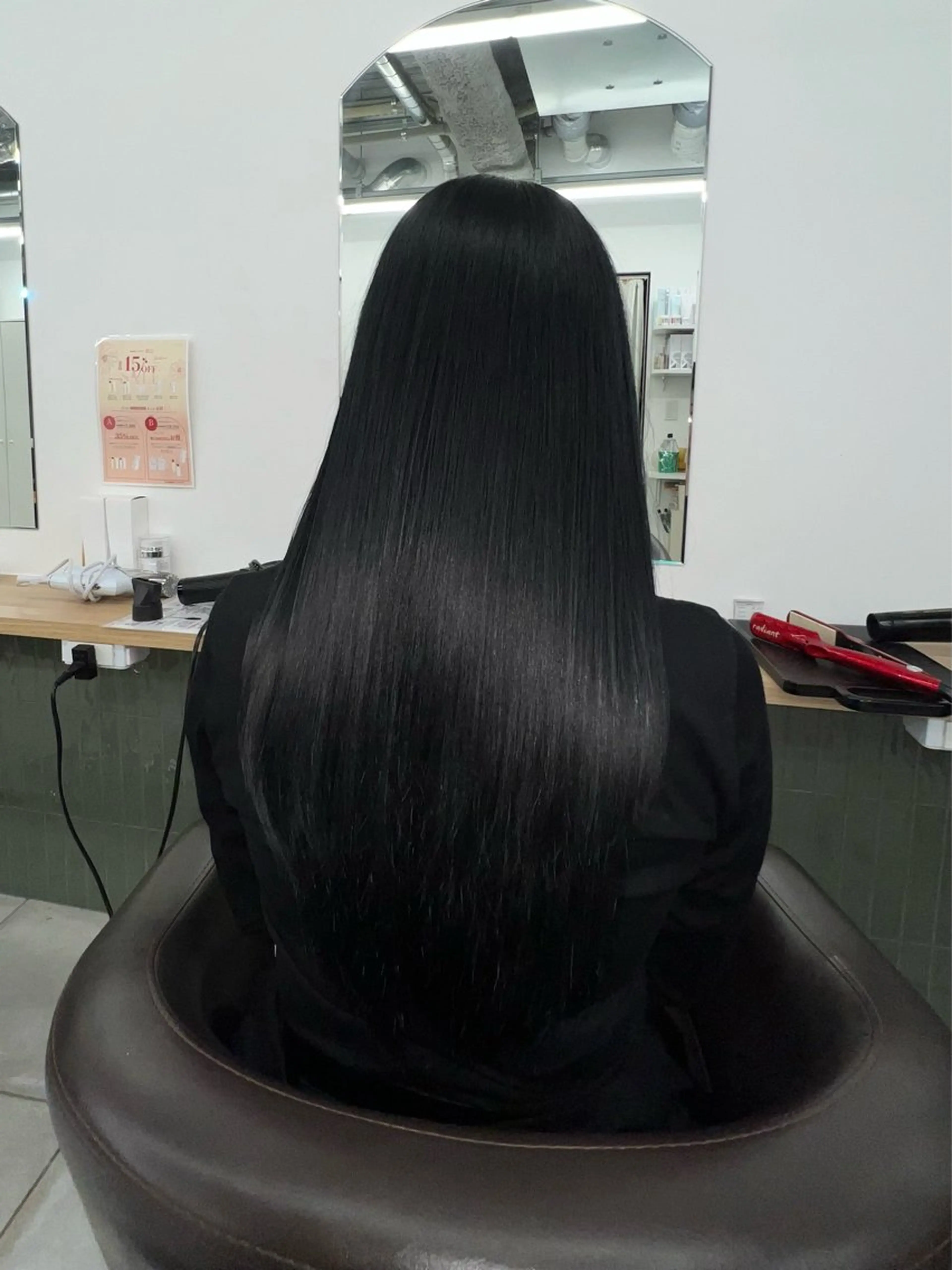 ロング カラー カット 縮毛矯正 トリートメント 赤みゼロ/透明感 カラー🌿KANTAのヘアスタイル