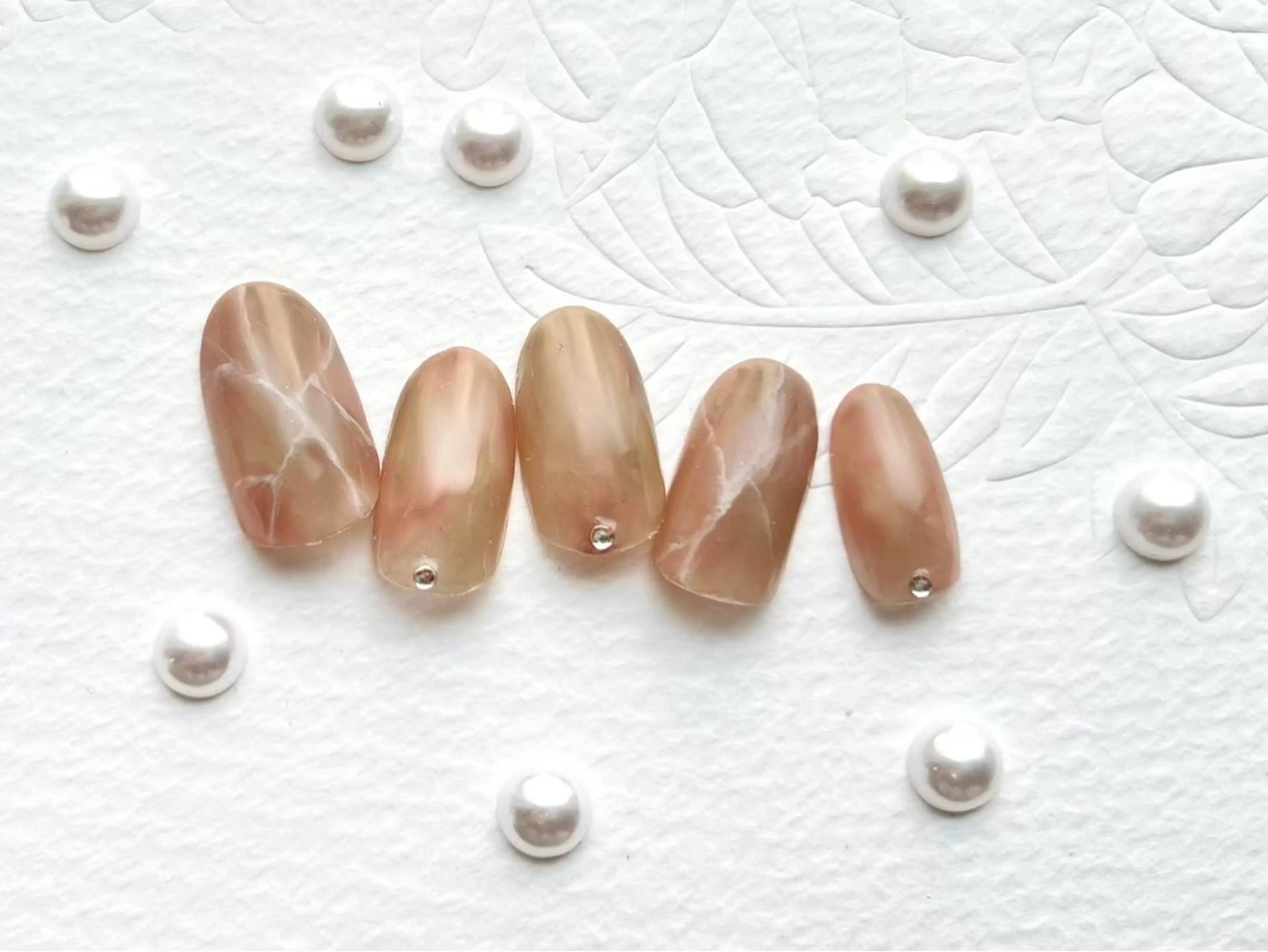 ネイル ハンドネイル アイ.ネイリスト りこの眉毛・アイブロウイメージ