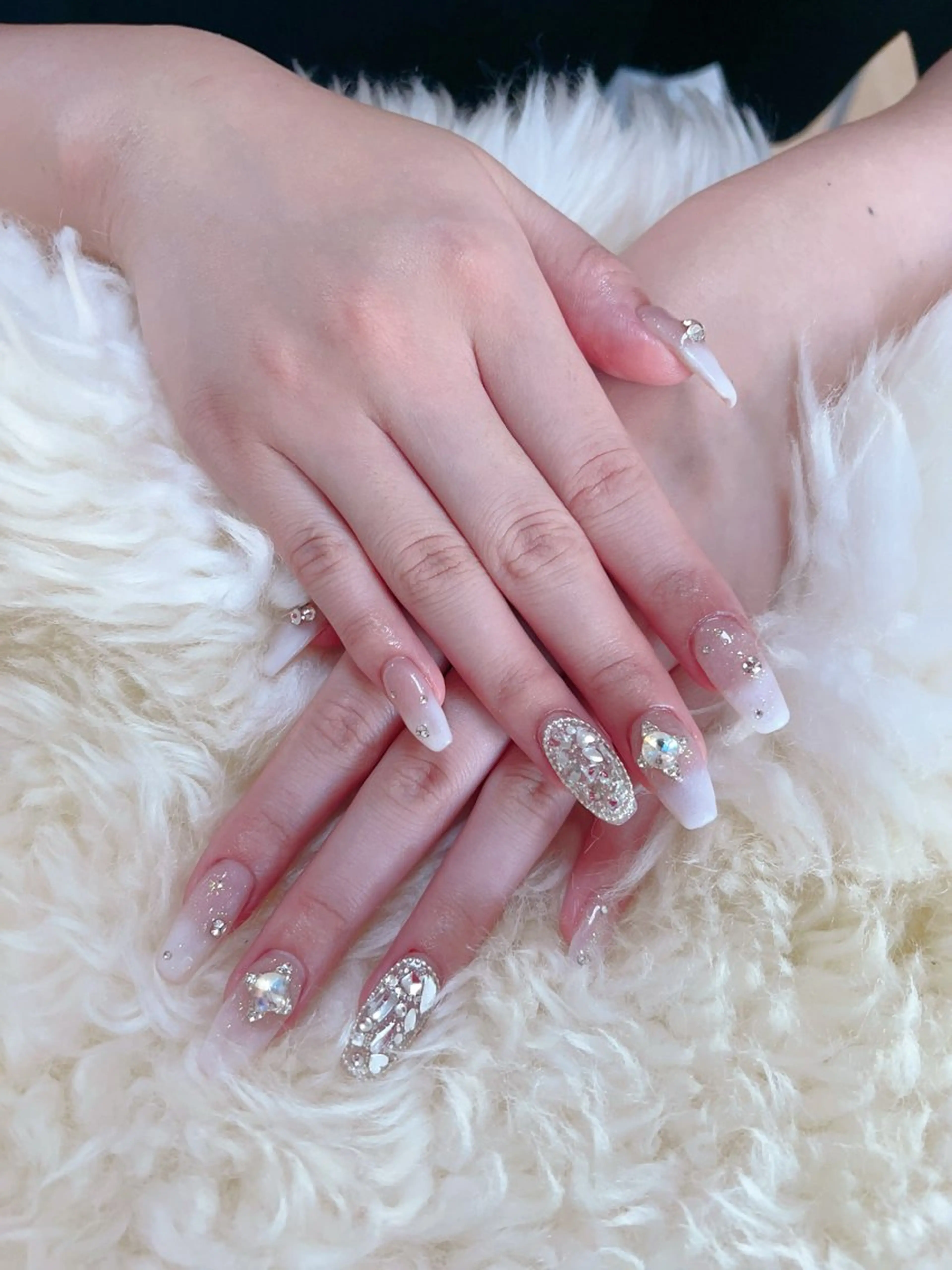 ロング ハンドネイル ハンドケア 💜MIYA nail川崎店のネイルデザイン