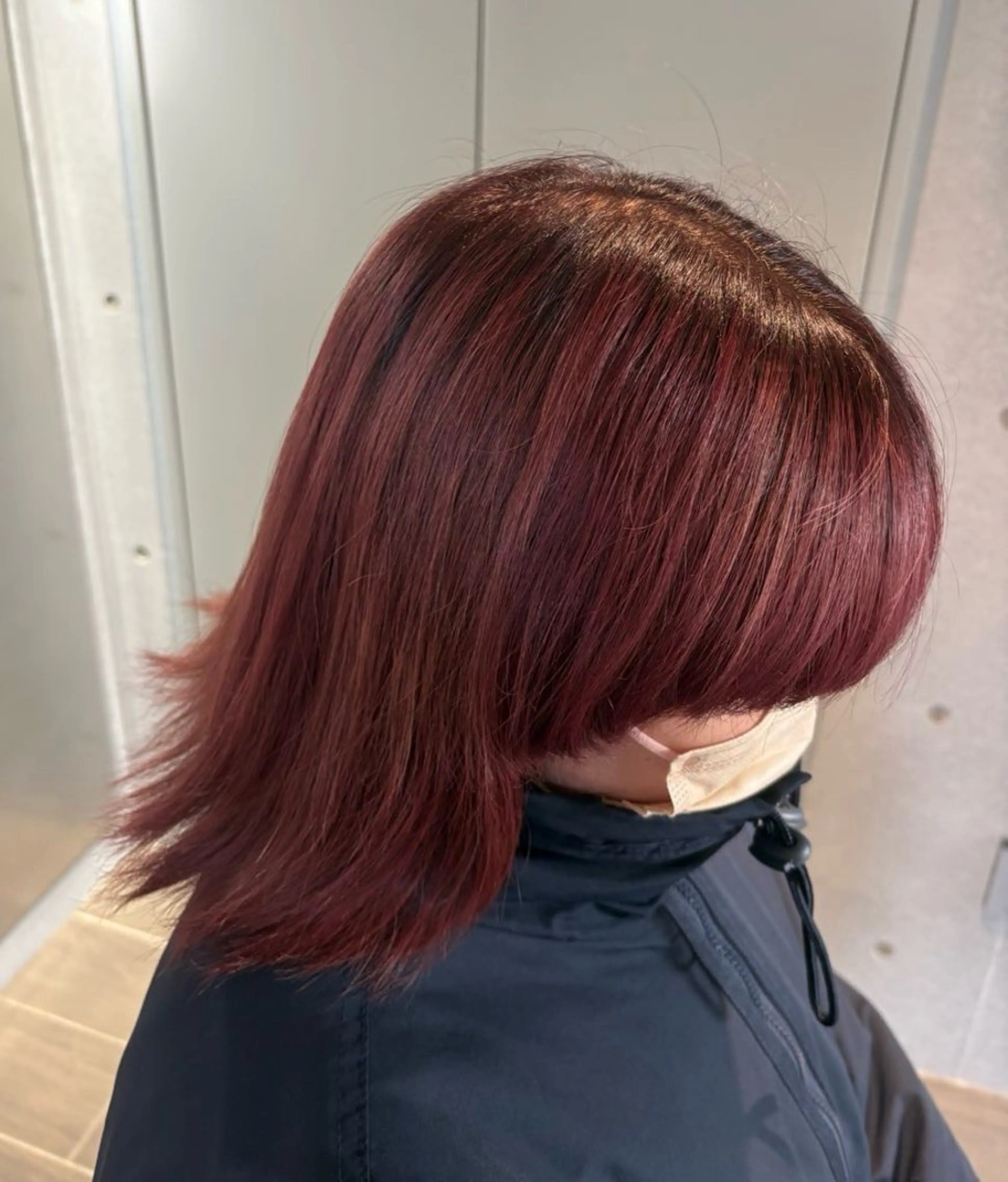 ショート ヘアカラー トリートメント 鵜野 惠帆のヘアスタイル