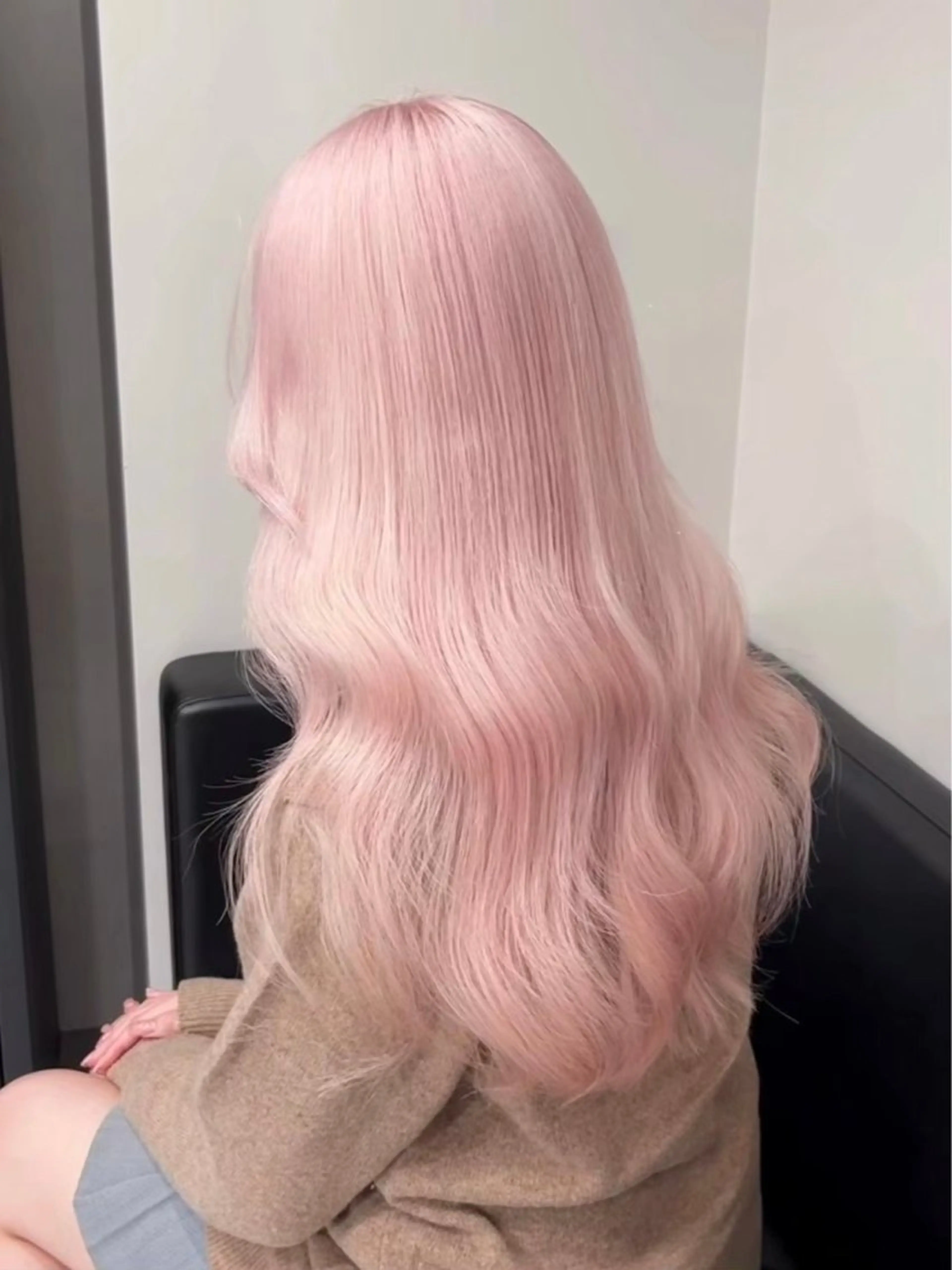 ロング カラー ヘアカラー トリートメント なな ハイトーン/艶髪✨️のヘアスタイル