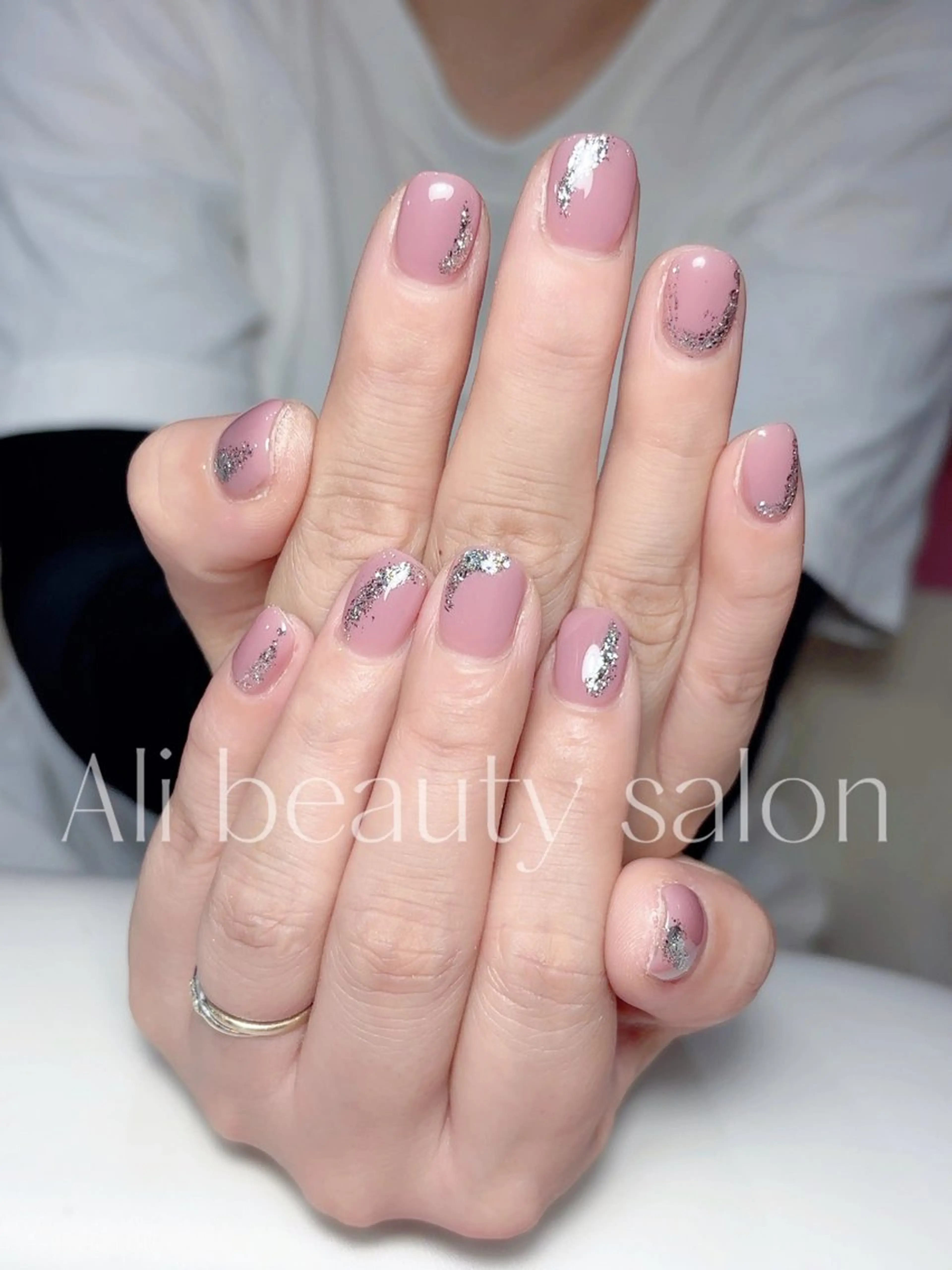 ネイル シンプルネイル ハンドネイル Ali 新小岩 ネイル専門のネイルデザイン