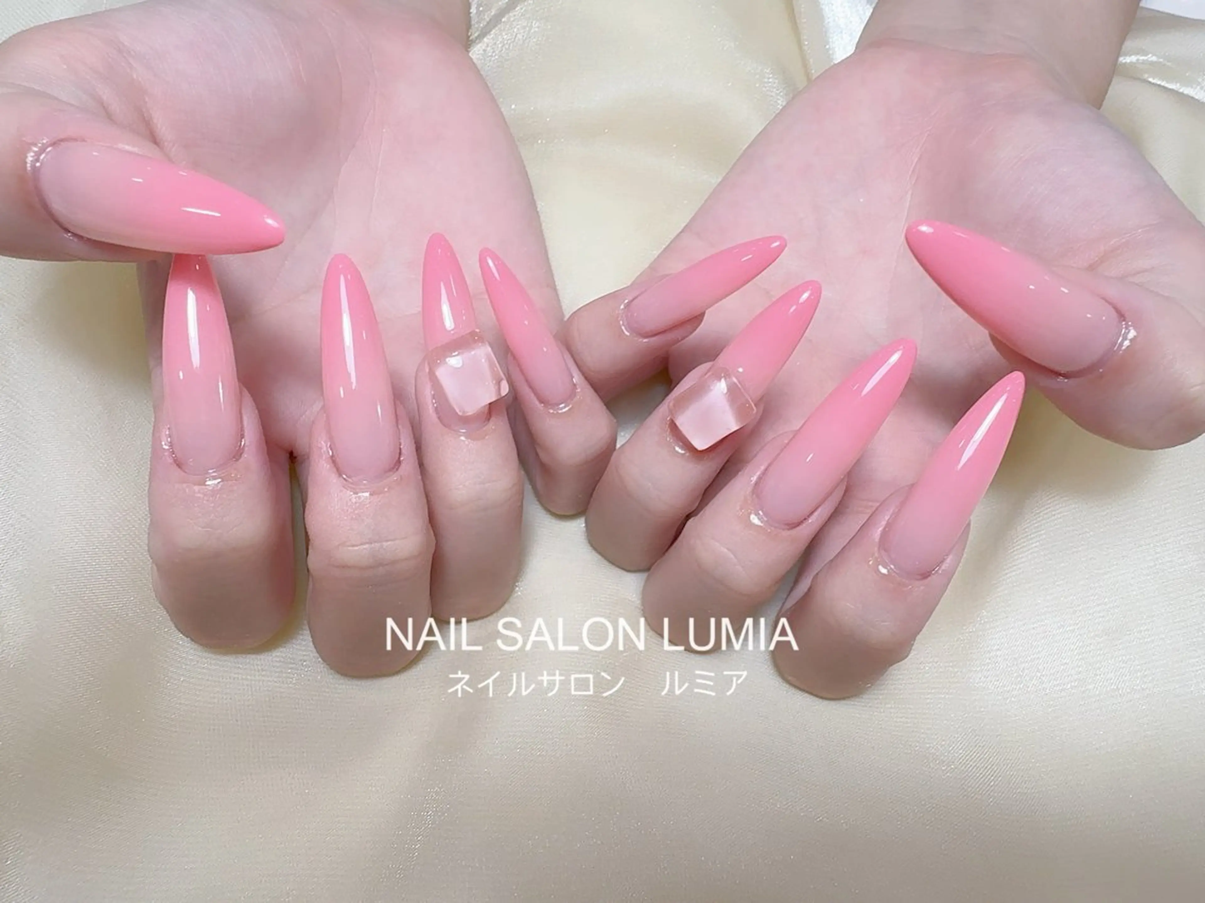 ネイル ハンドネイル ネイルサロン ルミア Lumia 店長のネイルデザイン