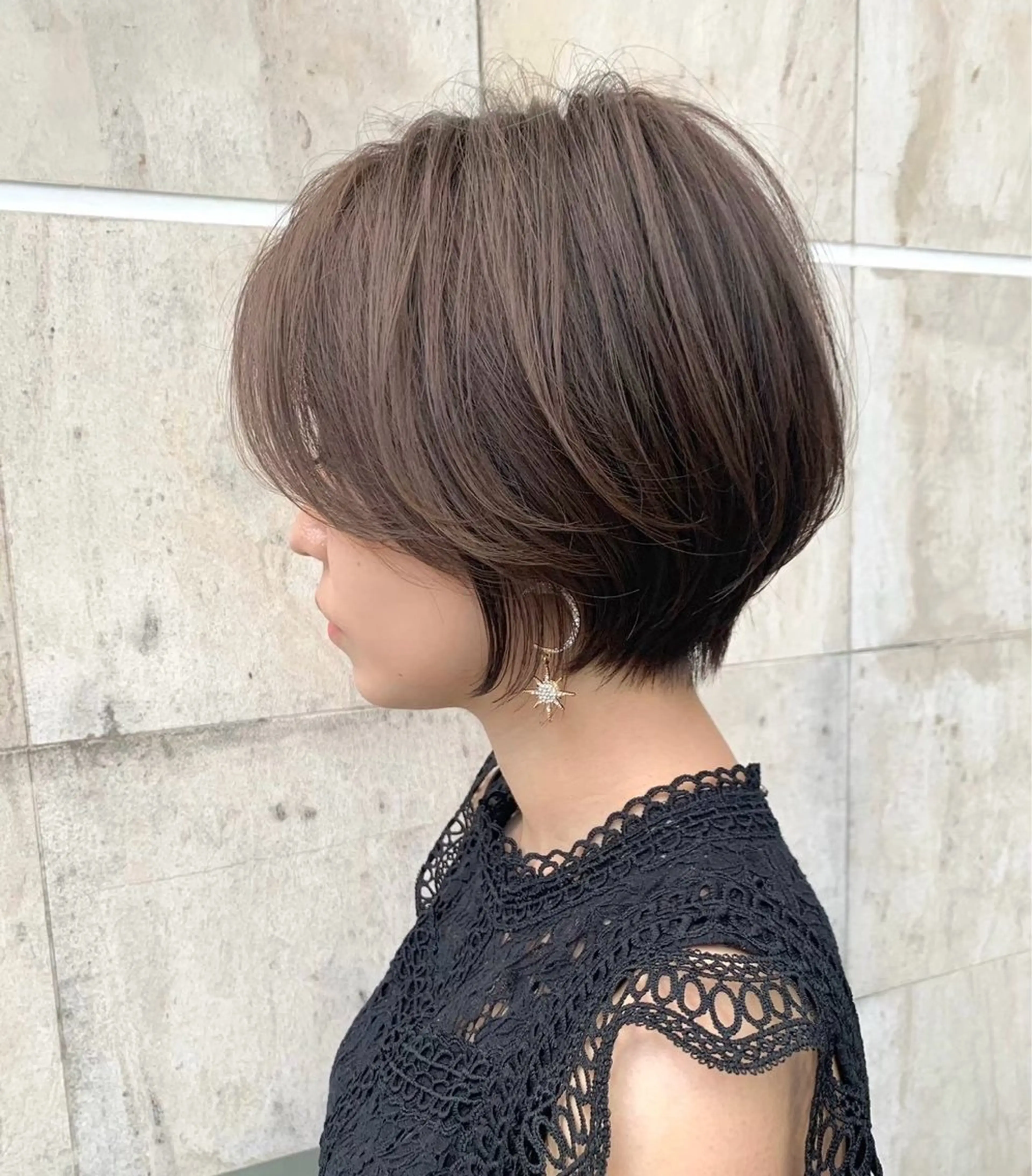 ショート ショートボブ ハンサムショート 丸みショート ボブ ショートヘア ショート 🩰 MANAMI🪿🤍のヘアスタイル