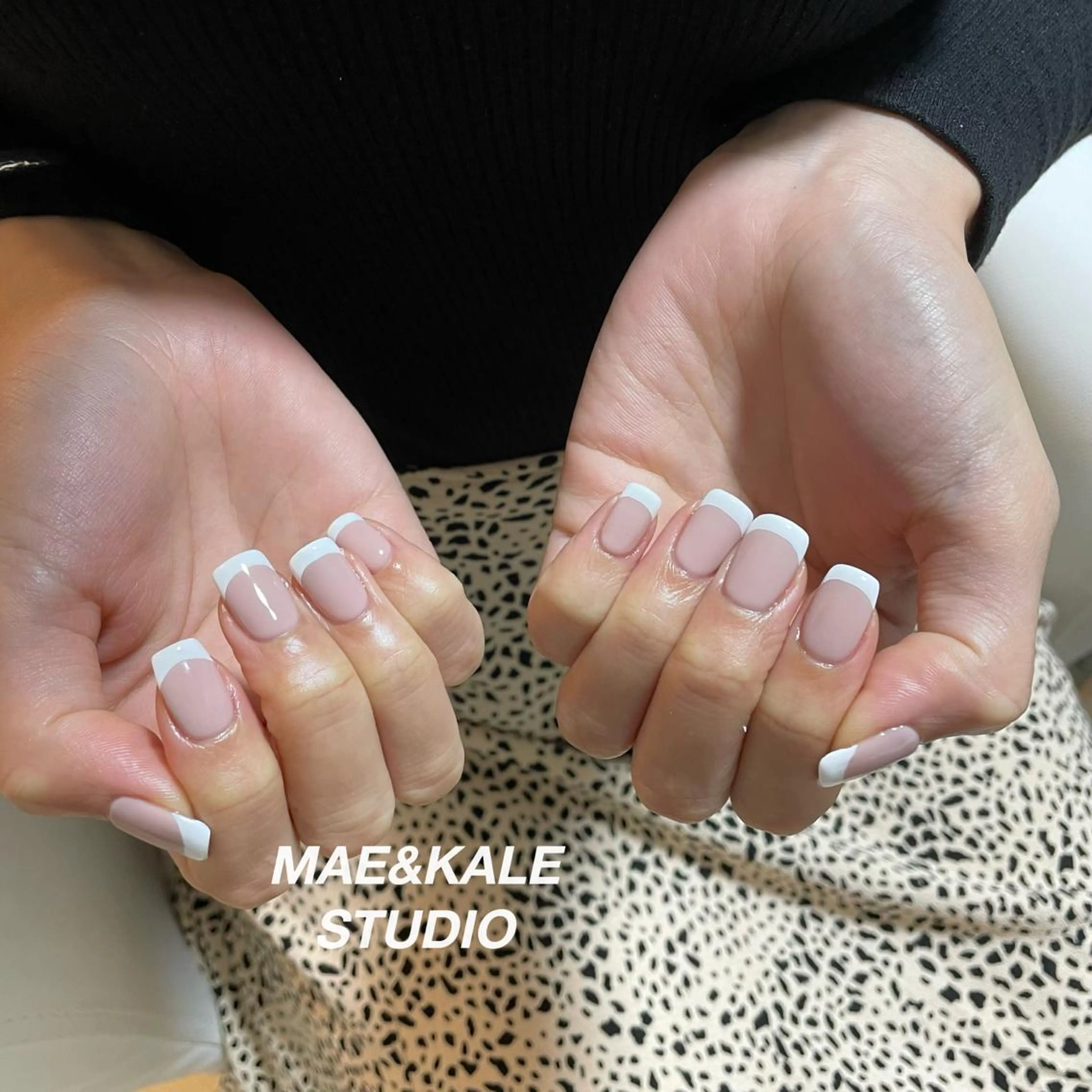 ネイル ホワイト MAE&KALE STUDIOのマツエク・マツパデザイン