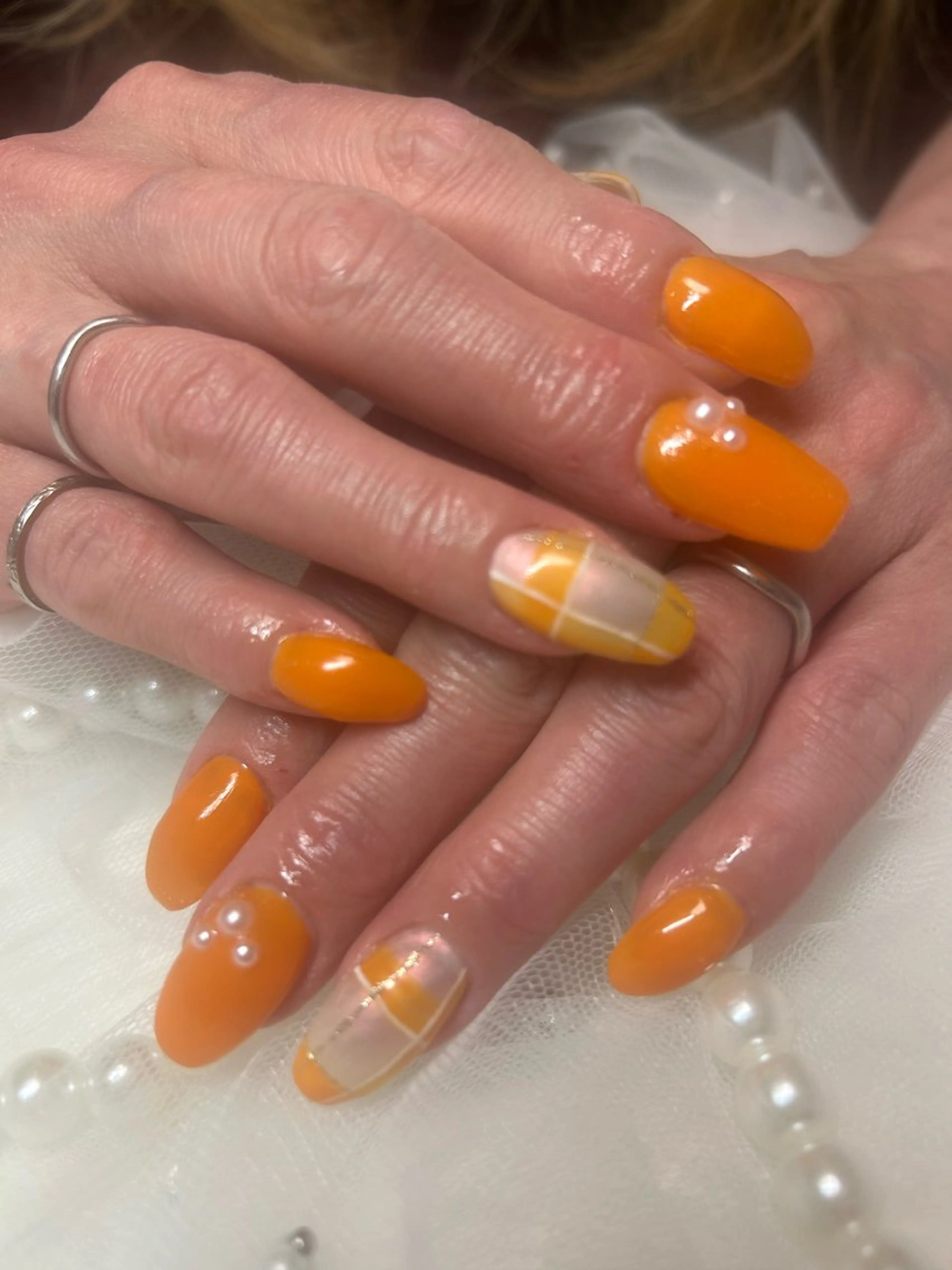 ネイル 持ち込み オレンジ フォルビチローロ所属・moritou harunaのネイルデザイン