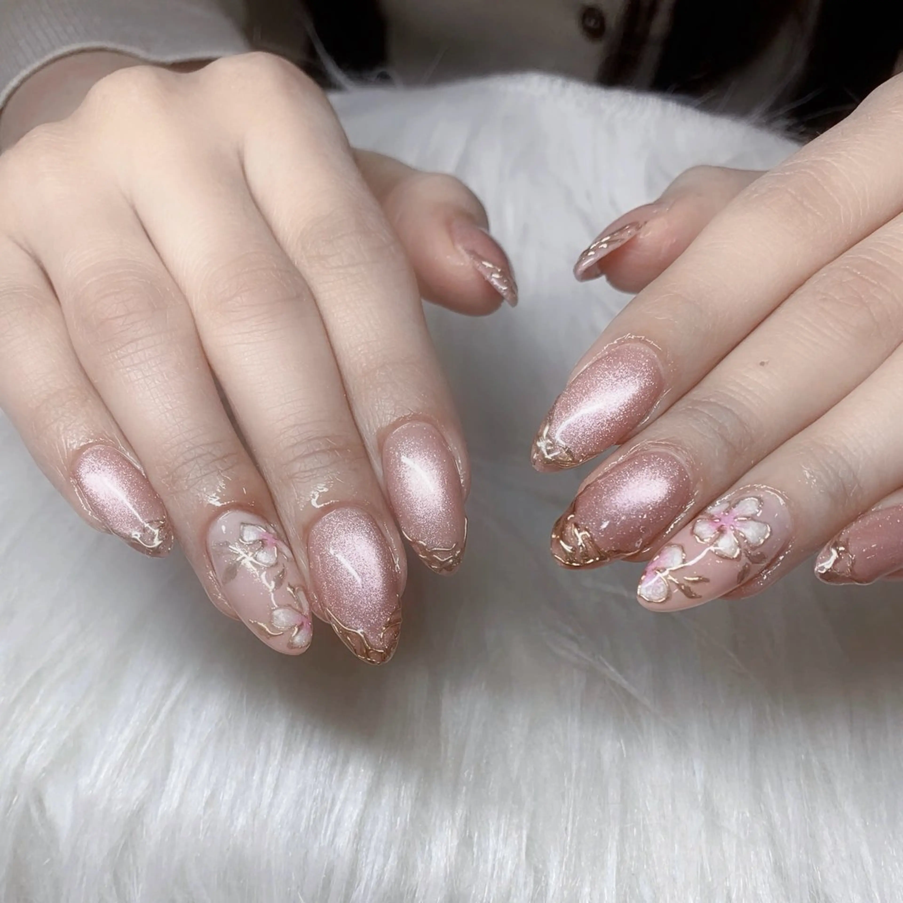 ネイル オーロラネイル グラデーション ハート ホログラムネイル キラキラネイル HA NIのネイルデザイン