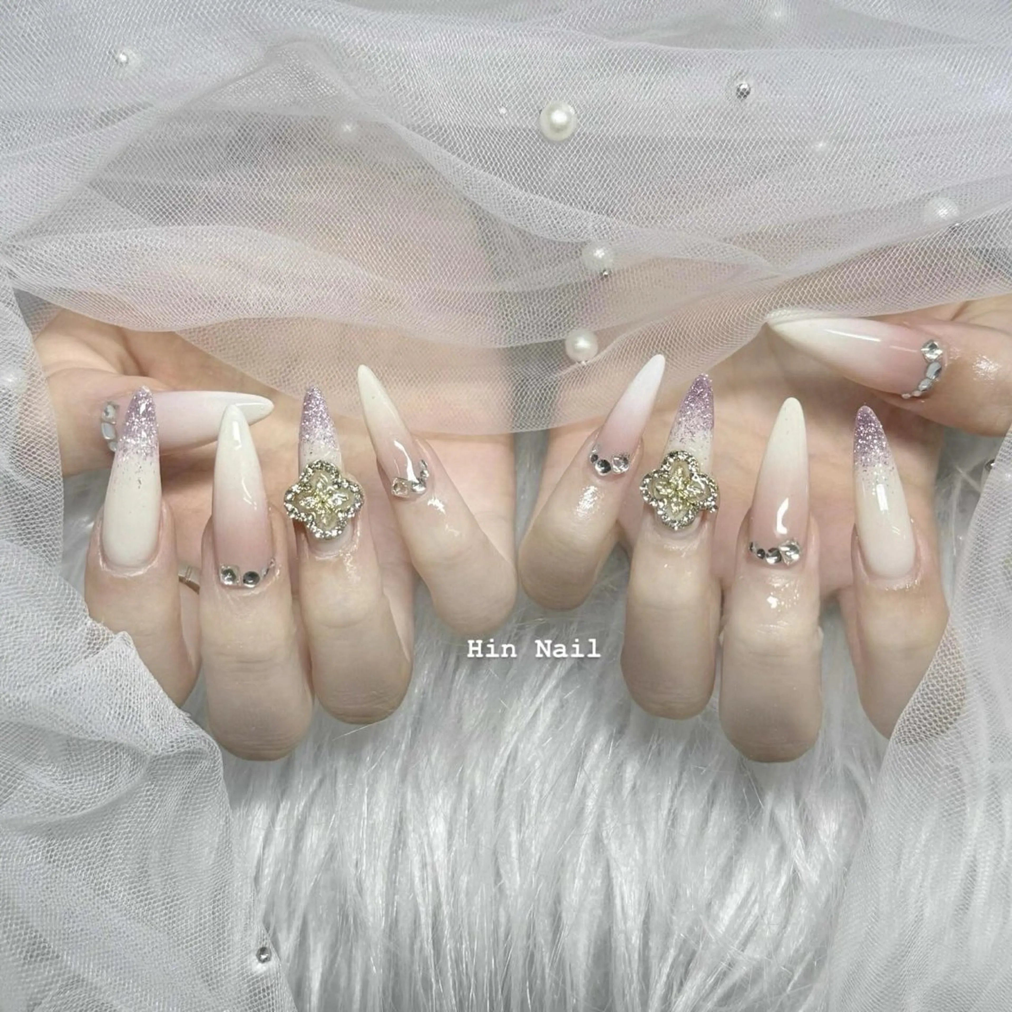 ネイル ハンドネイル HIN NAILのネイルデザイン