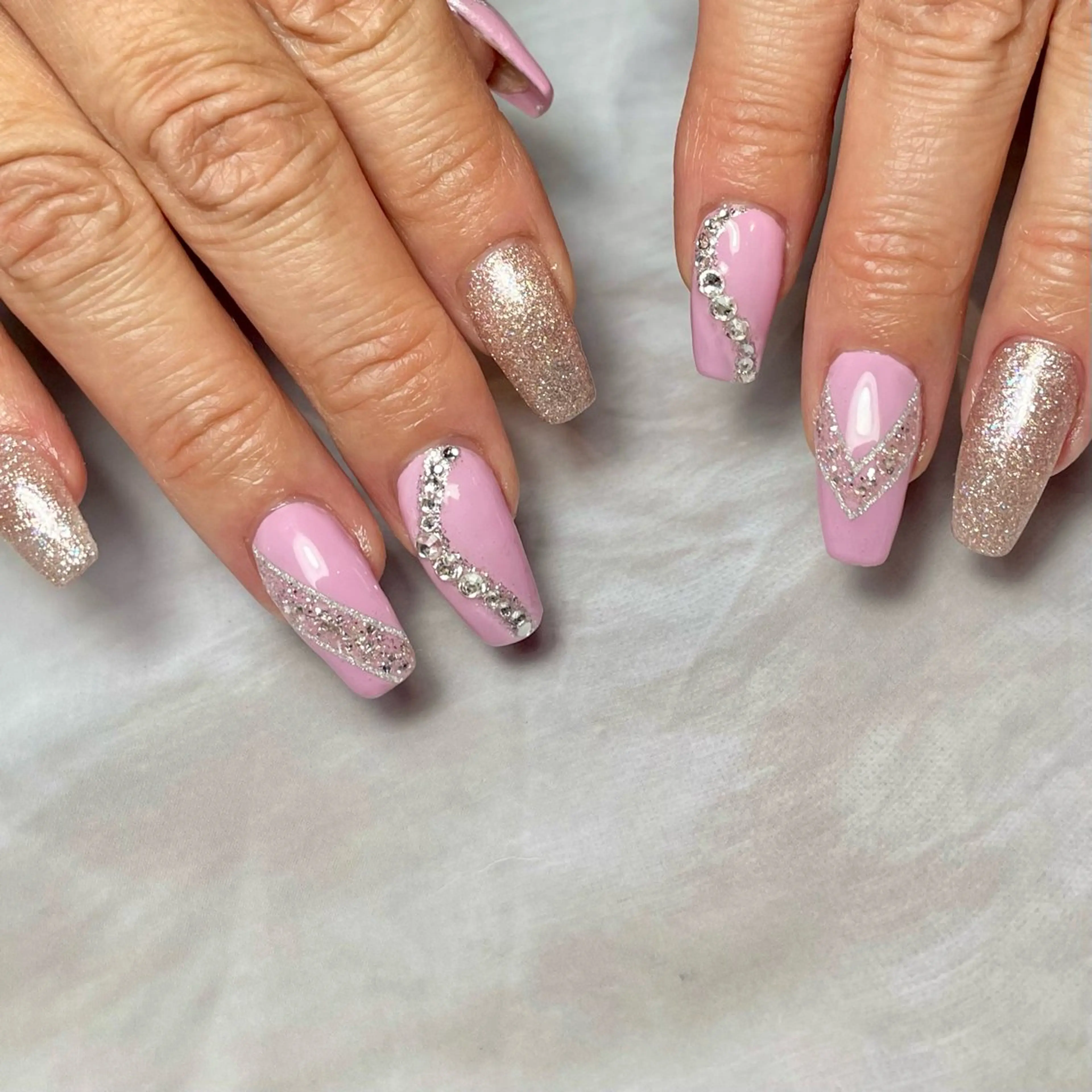 ネイル アートネイル ブルー ピンク ハンドネイル Reflection marikoのネイルデザイン