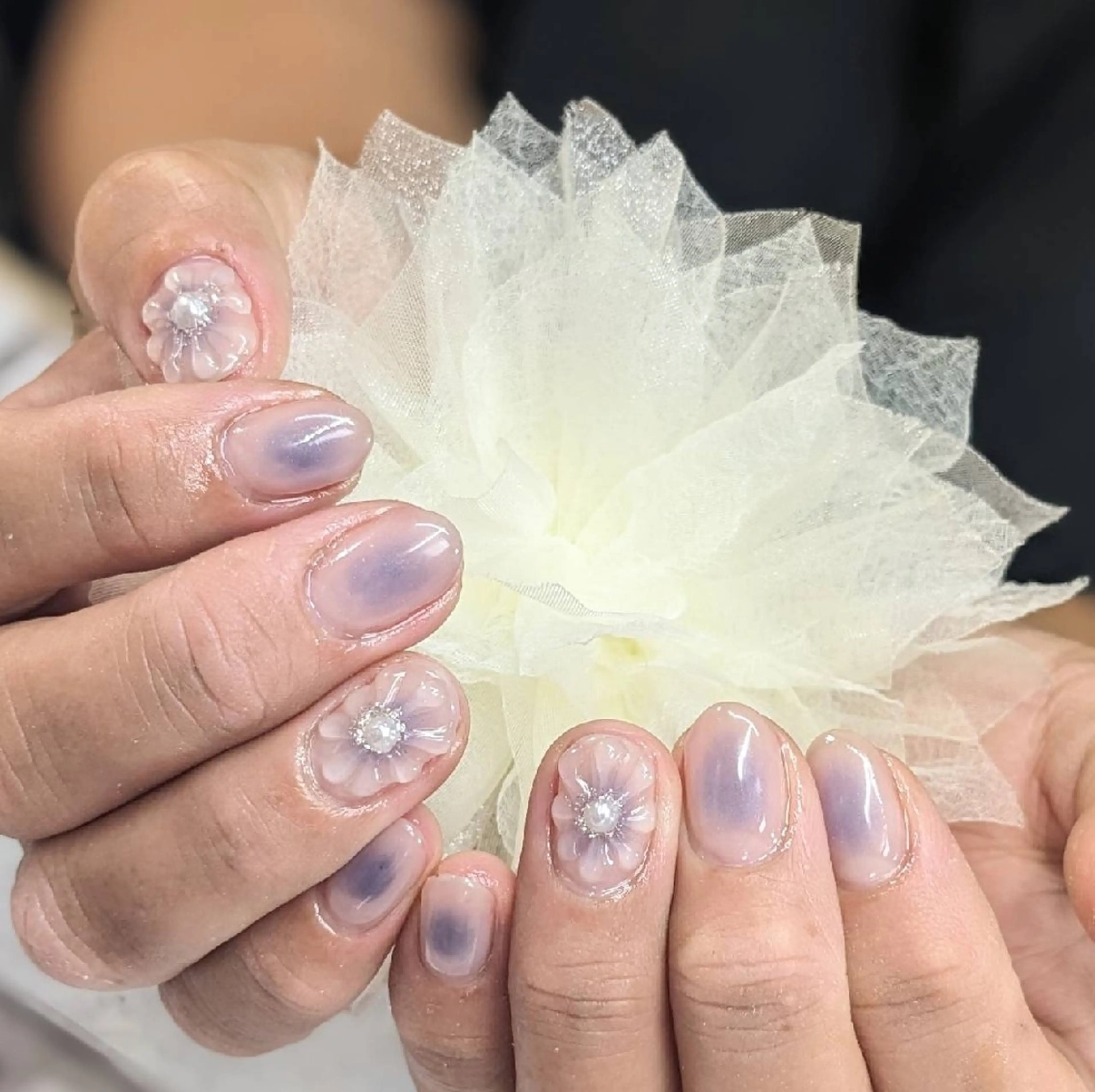 ネイル チークネイル フラワーネイル ぷっくりネイル ハンドネイル ネイルサロンベルティ .keikoのネイルデザイン