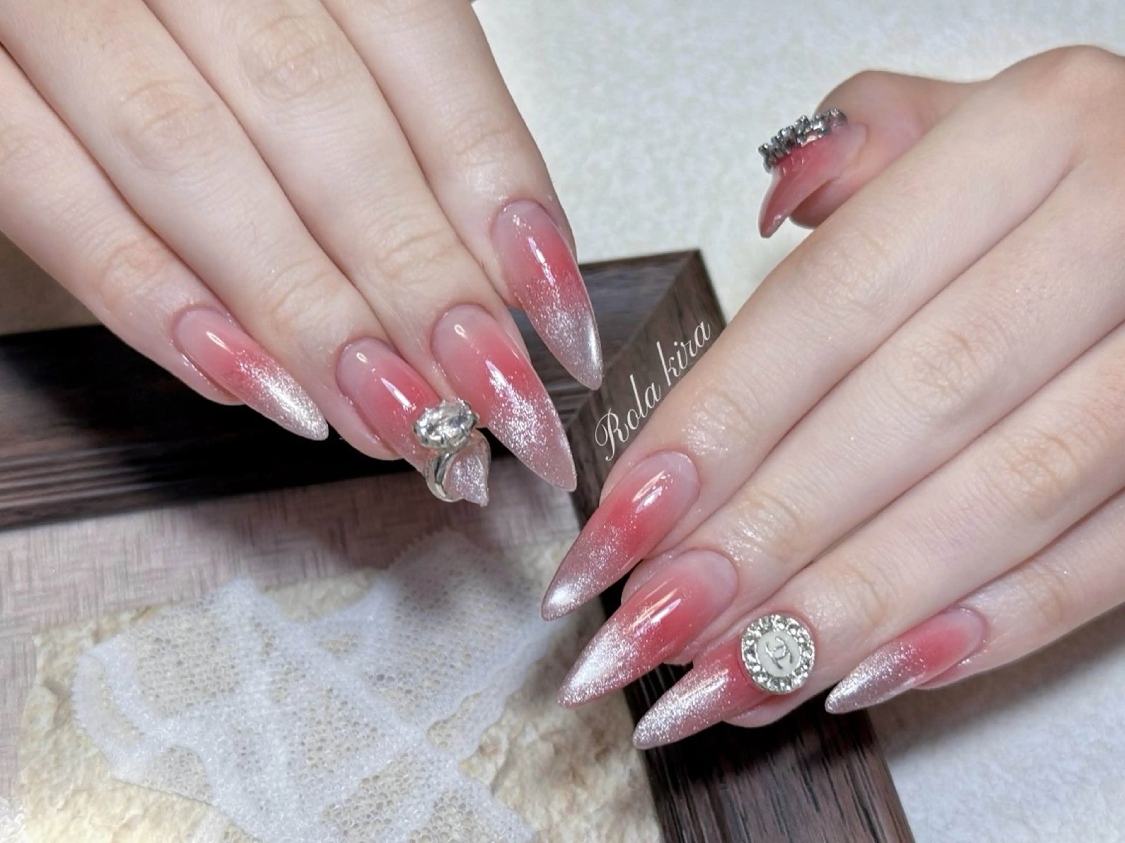 ネイル チークネイル 長さ出し フレンチネイル ジェルネイル 韓国ネイル Rola kira nail salon所属・Rola kira 麗のネイルデザイン