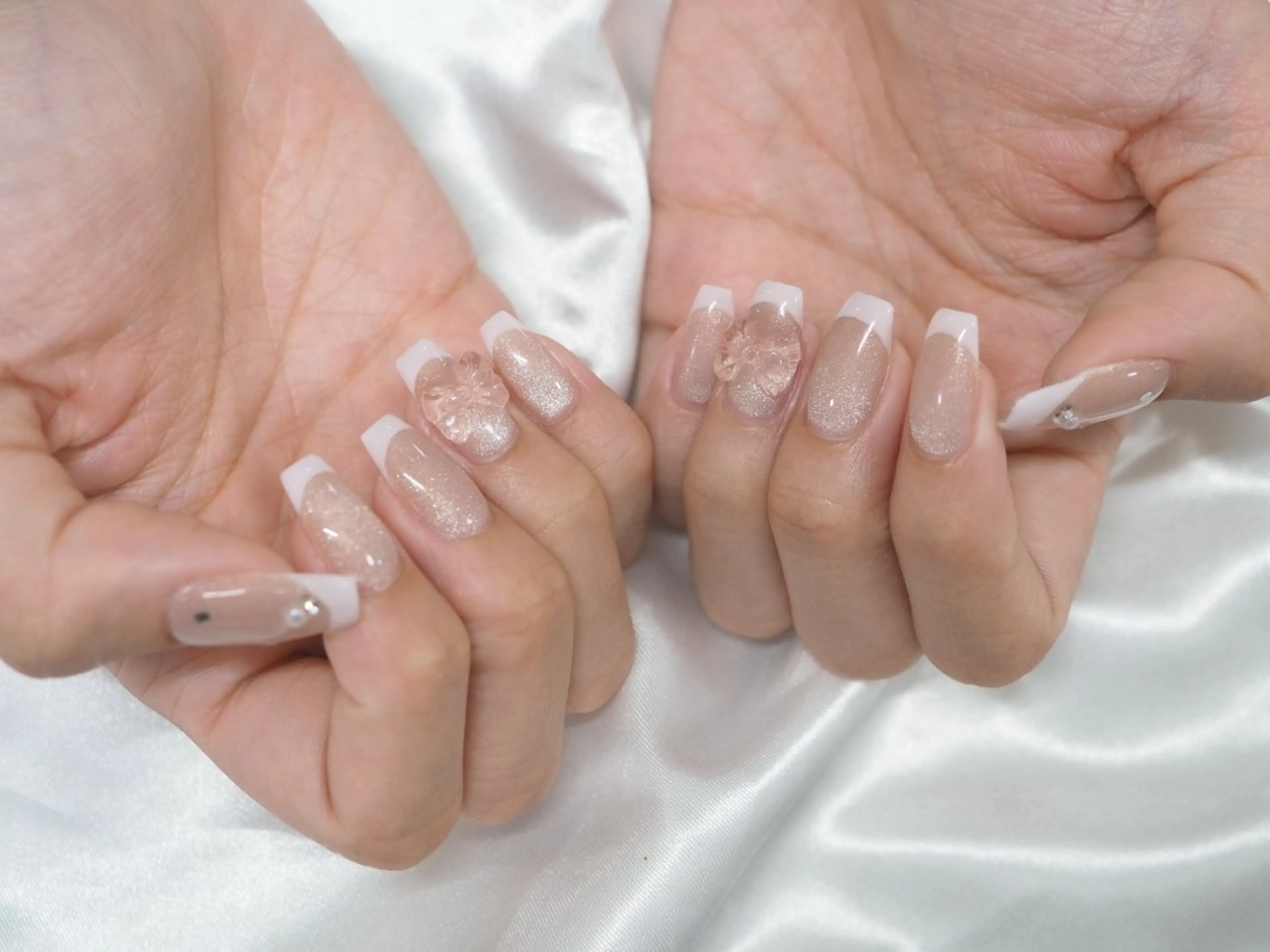 ネイル ハンドネイル 中江 彩芽のネイルデザイン