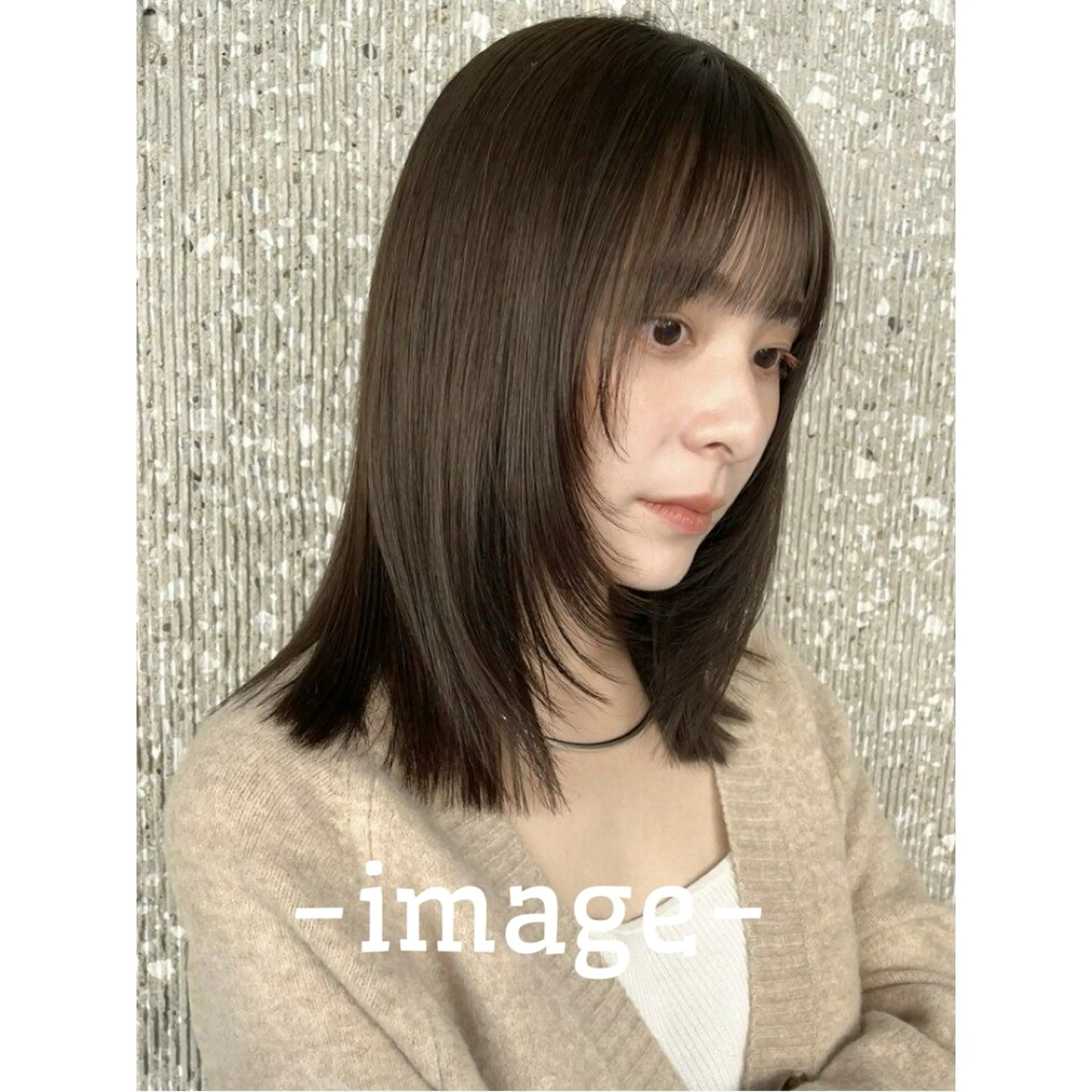 ワンレングスカット(シャンプー・ブロー込み)の写真