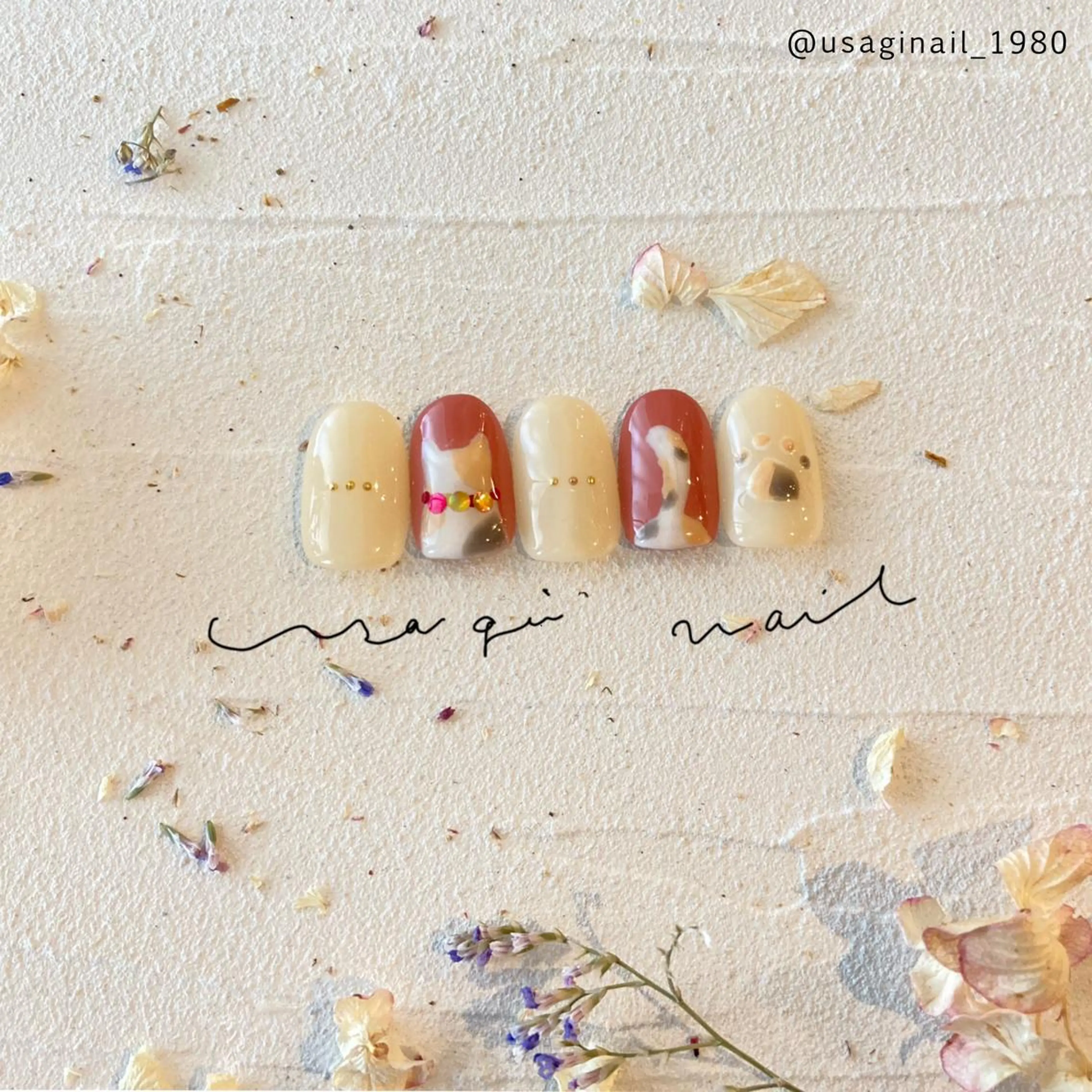 ネイル アートネイル ニュアンスネイル ショートネイル ハンドネイル usagi nailのネイルデザイン