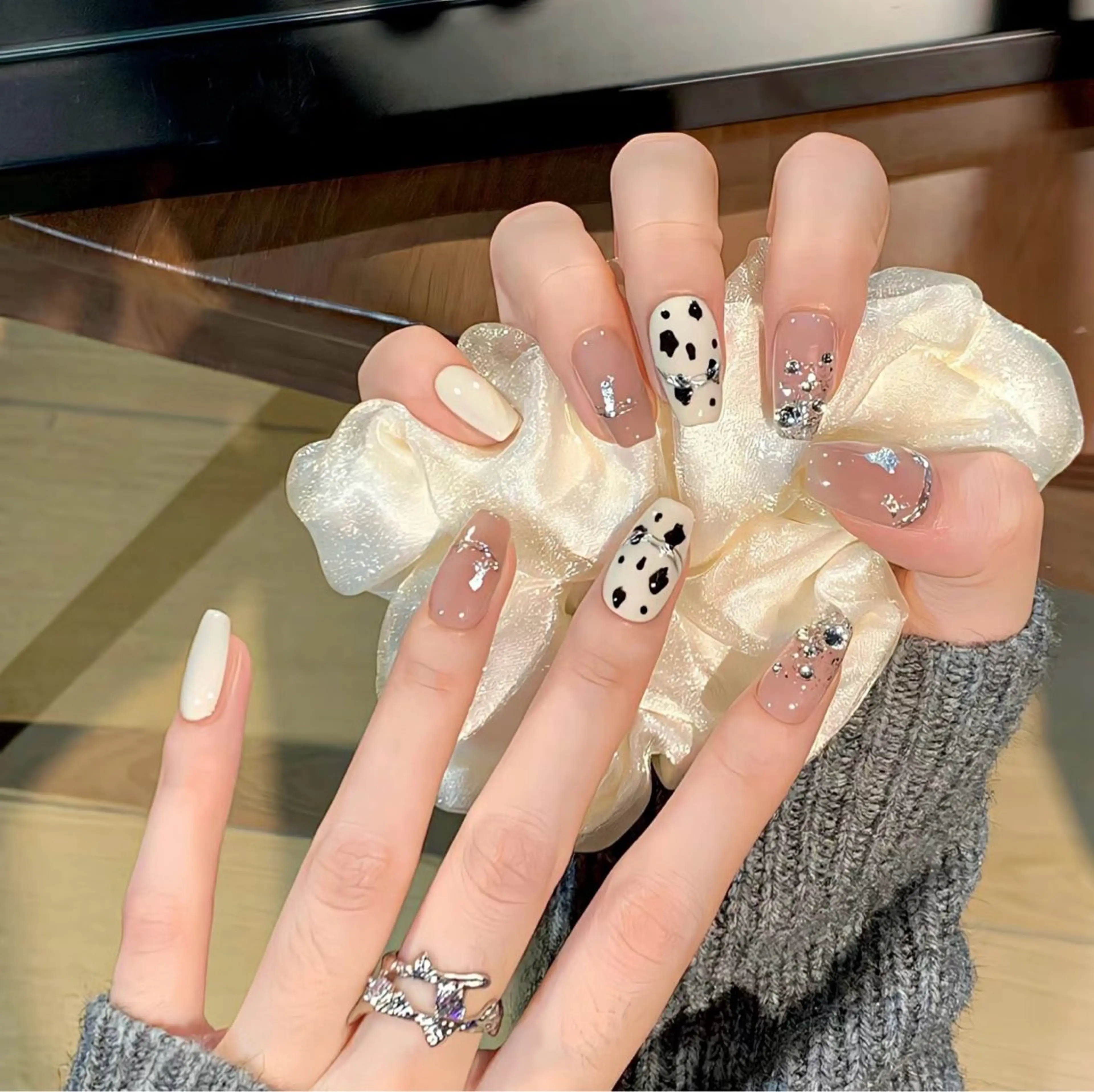 ネイル ハンドネイル リ ナのネイルデザイン