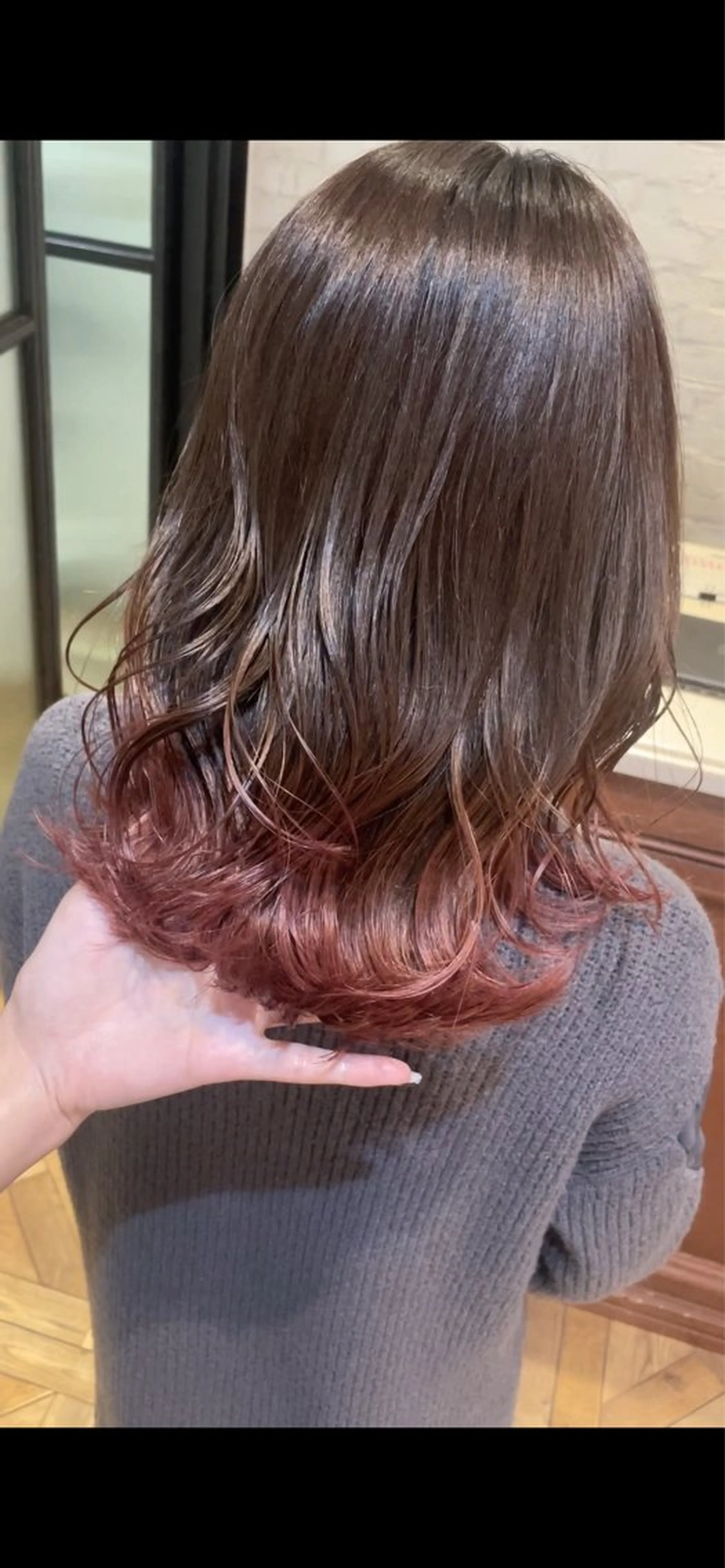 カット＋グラデーションカラー＋トリートメント💫アイロン・コテ仕上げの写真