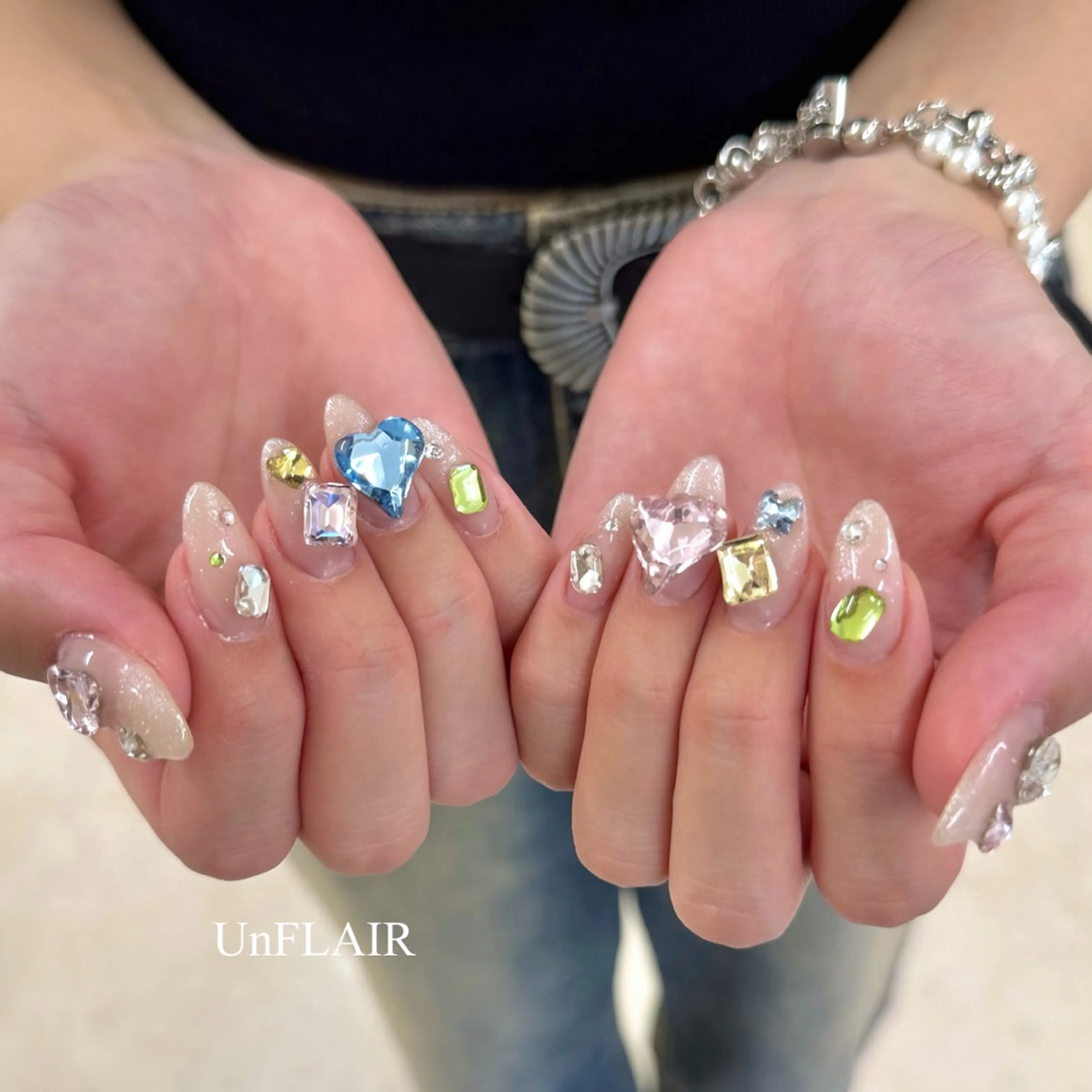 ネイル ハンドネイル UnFLAIR 麻布十番店🧸NAOのネイルデザイン