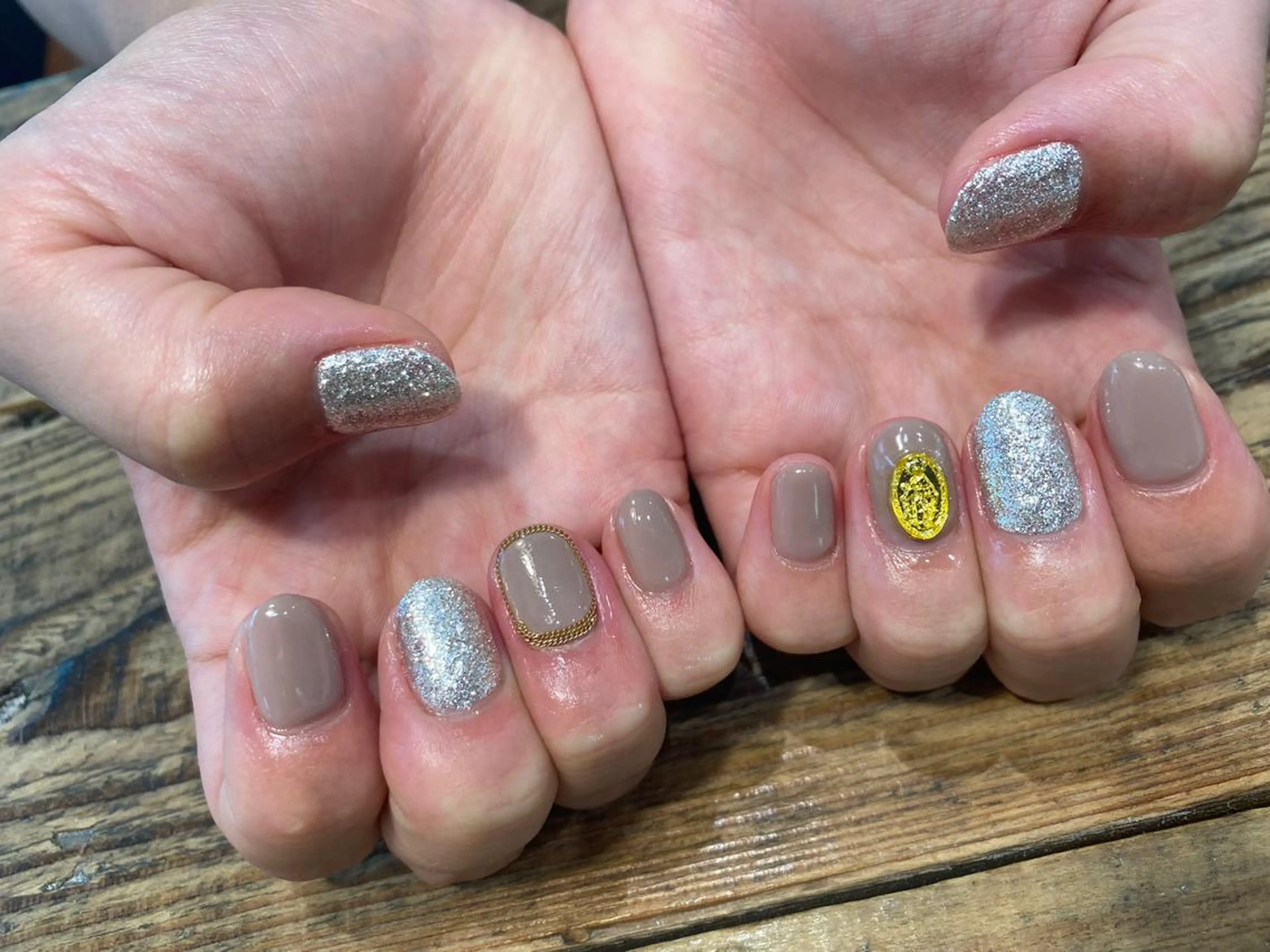 ネイル 佐藤  悠子のネイルデザイン