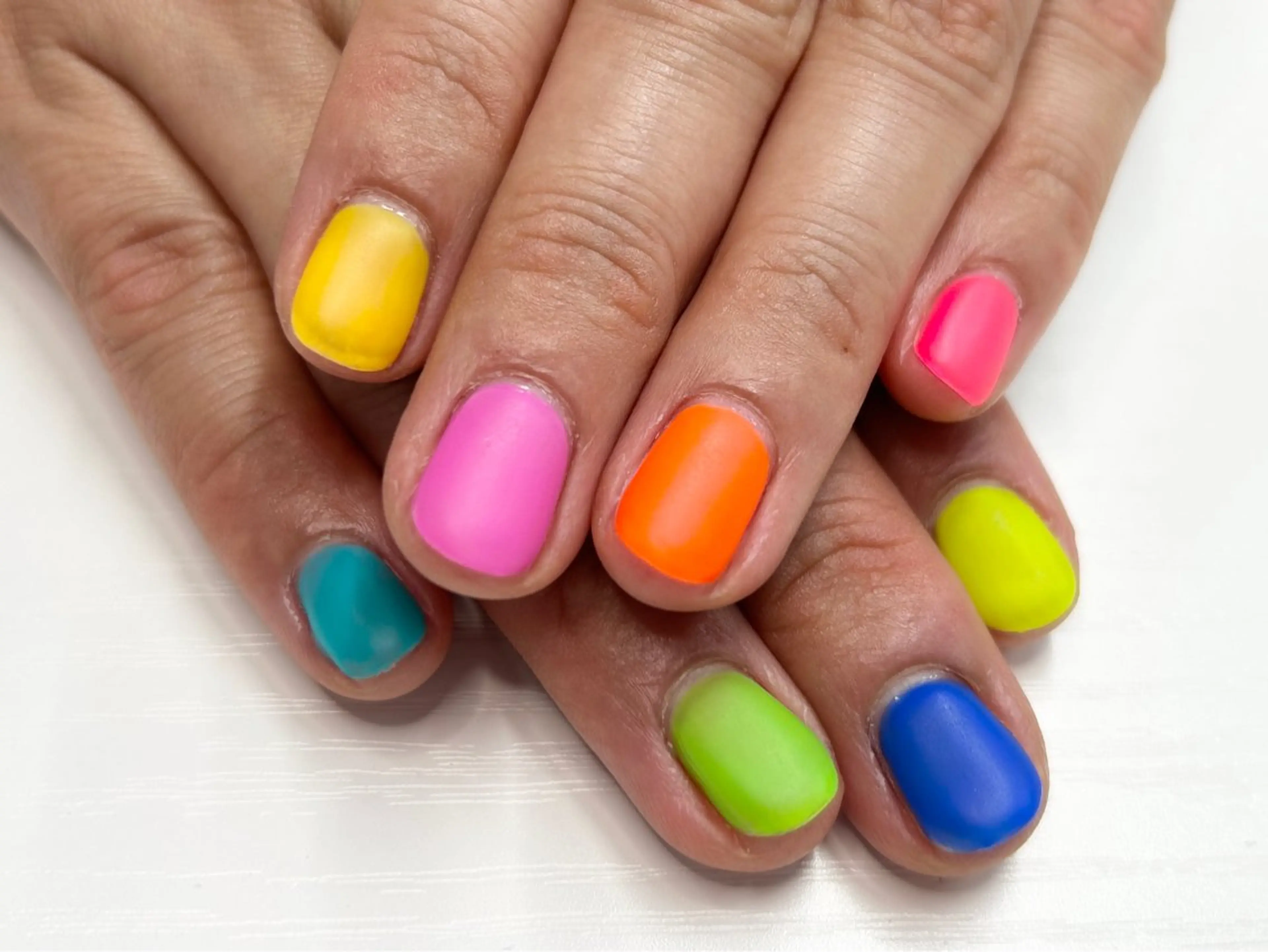 ネイル 桜ネイル ショートネイル ハンドネイル Forca total studio所属・Forca Airaのネイルデザイン