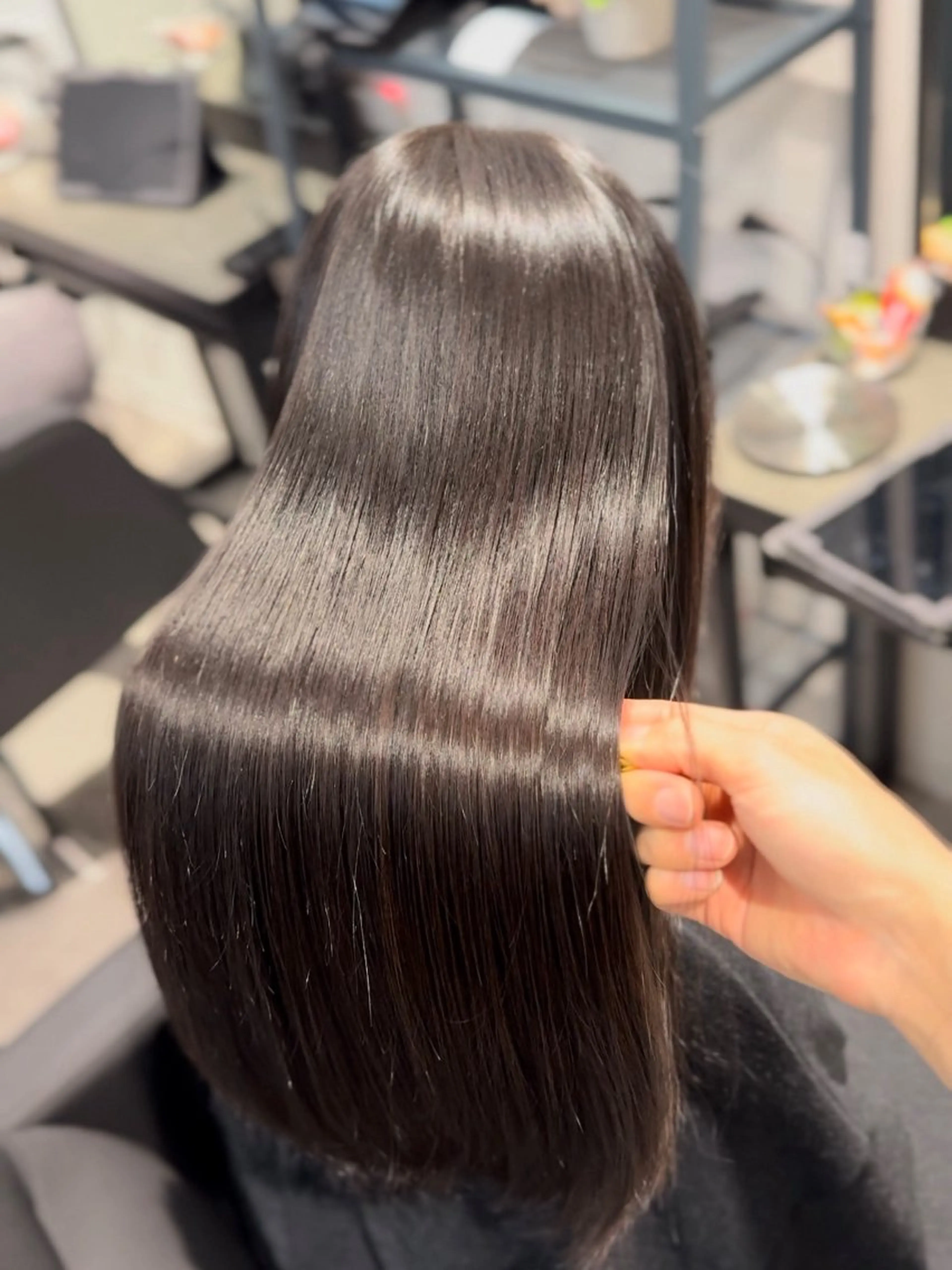 セミロング i.+sapporo所属・ショート/レイヤー /札幌/小山内のヘアスタイル